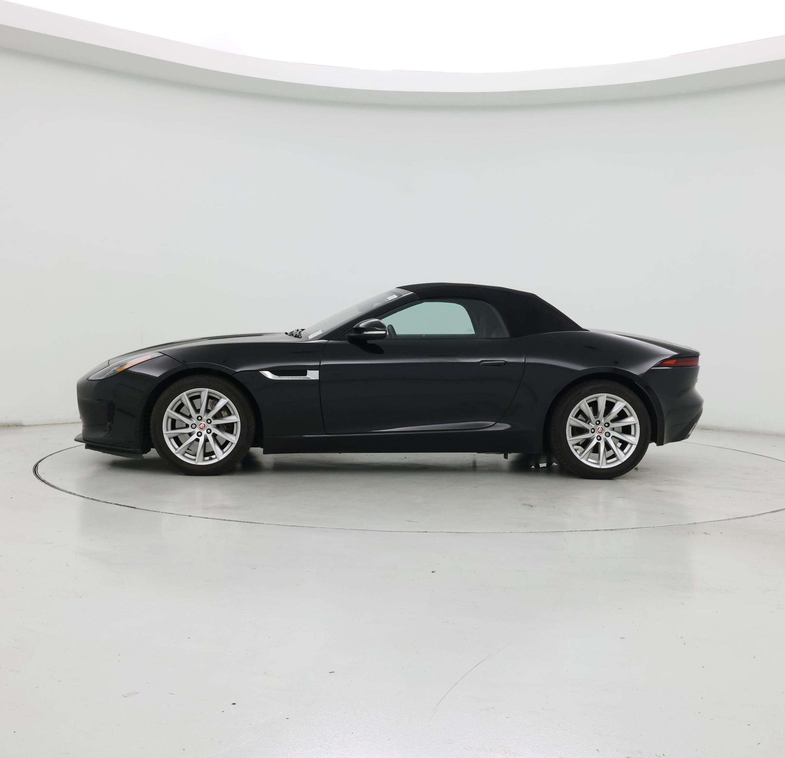Thumbnail: 2018 Jaguar F-Type - 3