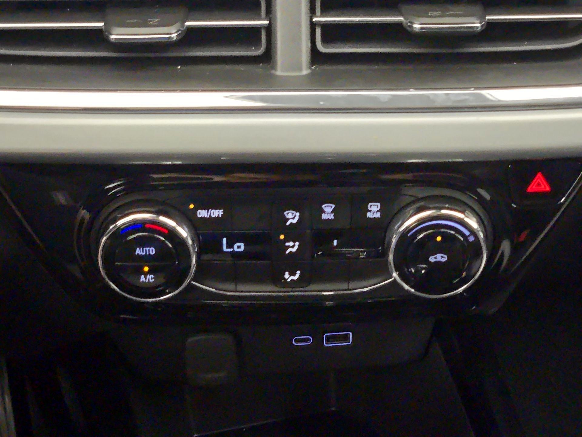 Thumbnail: 2025 Chevrolet Trax - 16