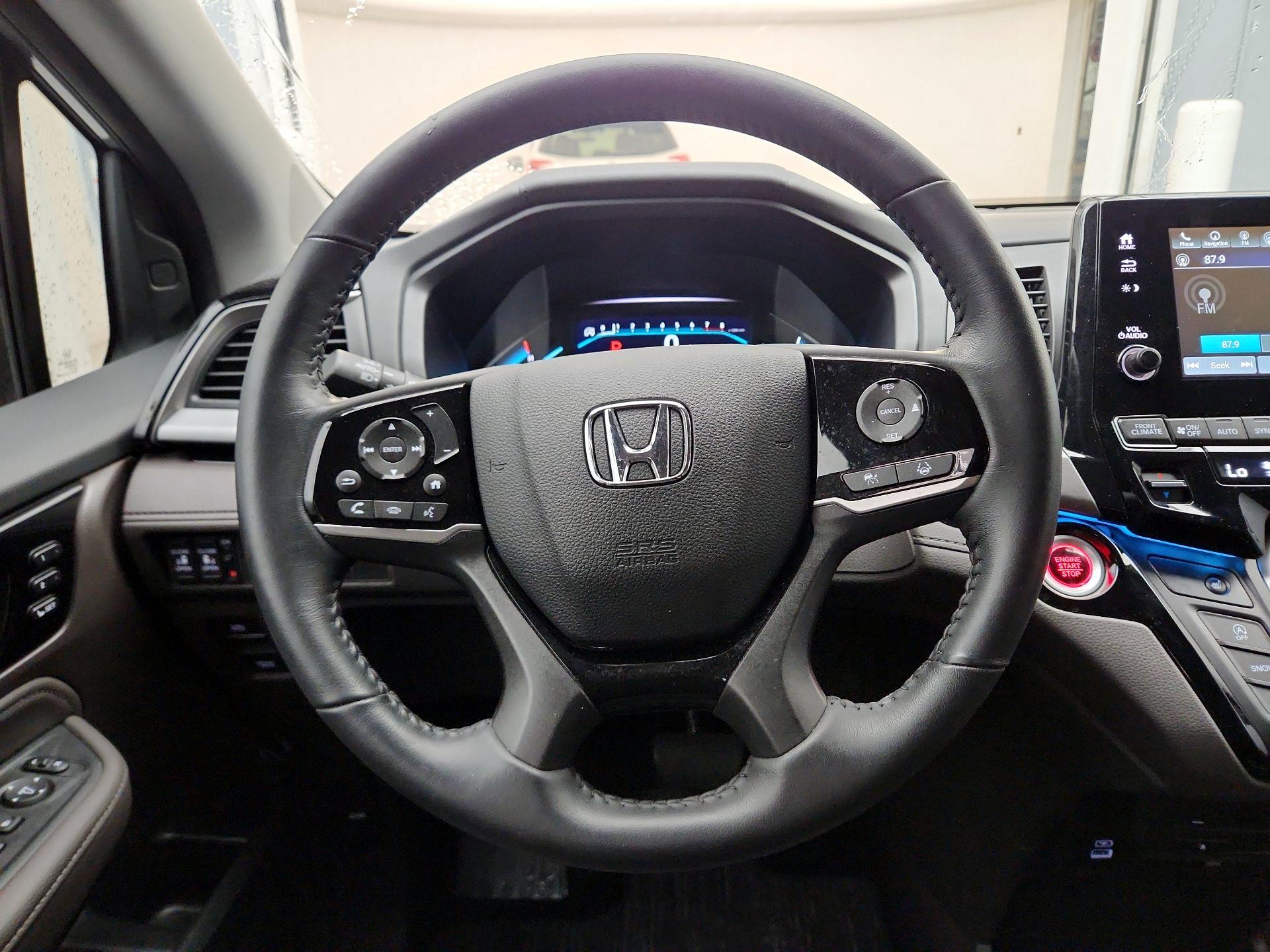 Thumbnail: 2023 Honda Odyssey - 10