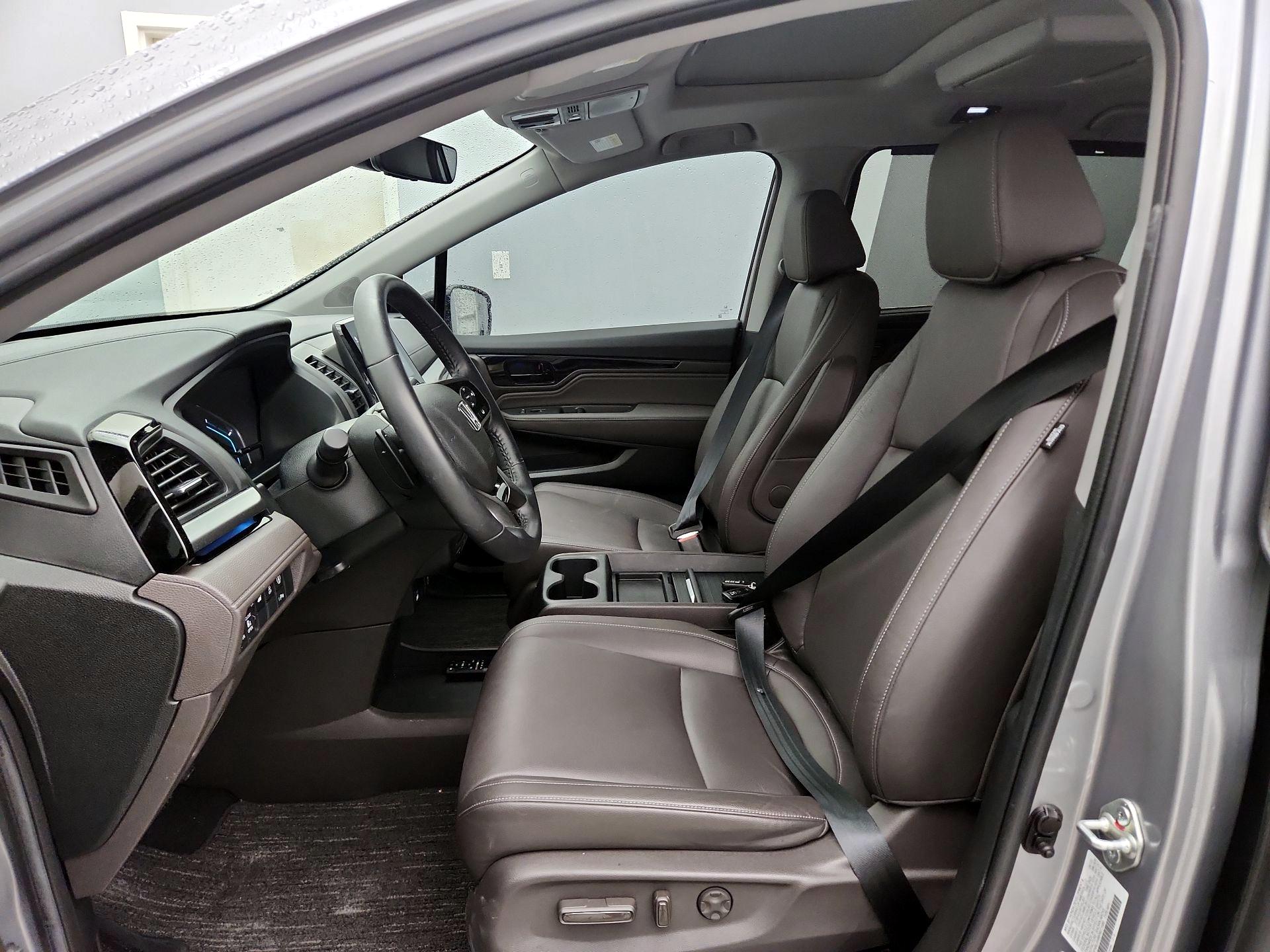 Thumbnail: 2023 Honda Odyssey - 11
