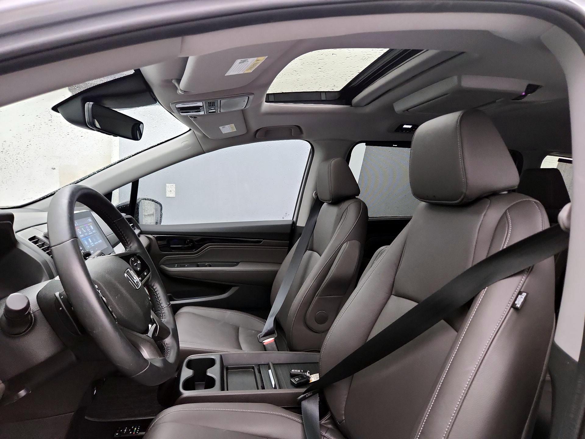 Thumbnail: 2023 Honda Odyssey - 20