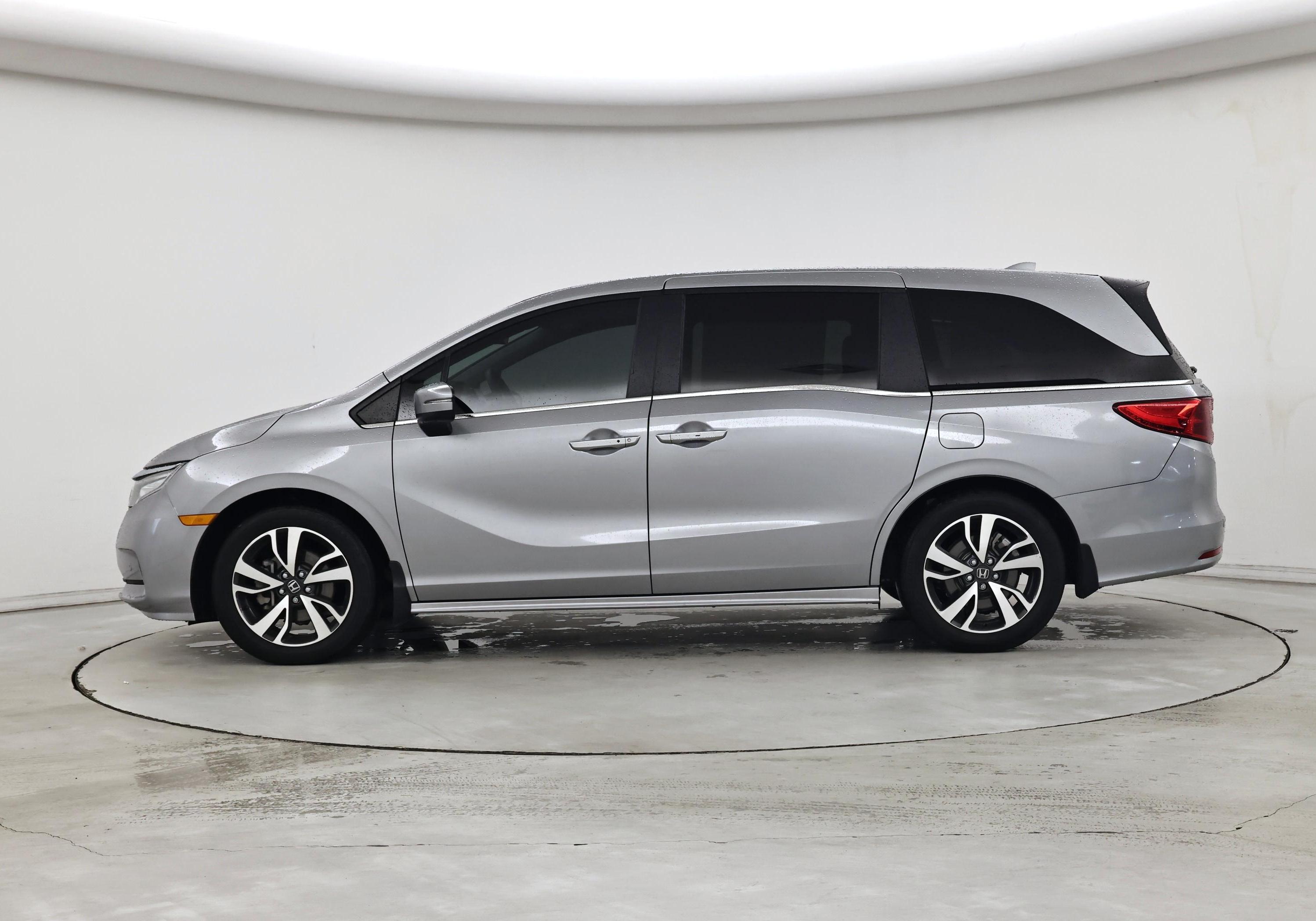 Thumbnail: 2023 Honda Odyssey - 3