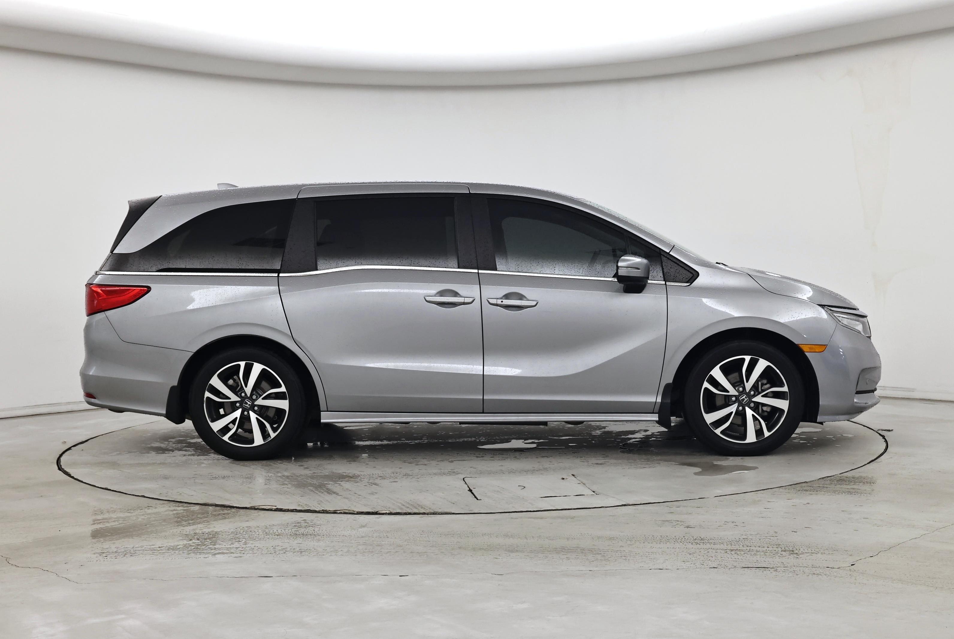 Thumbnail: 2023 Honda Odyssey - 7