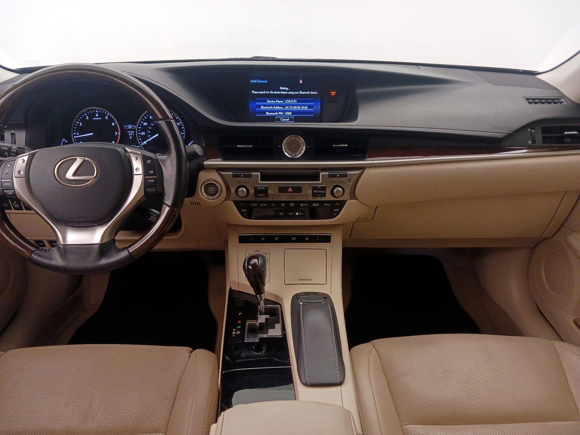 Thumbnail: 2015 Lexus ES - 9