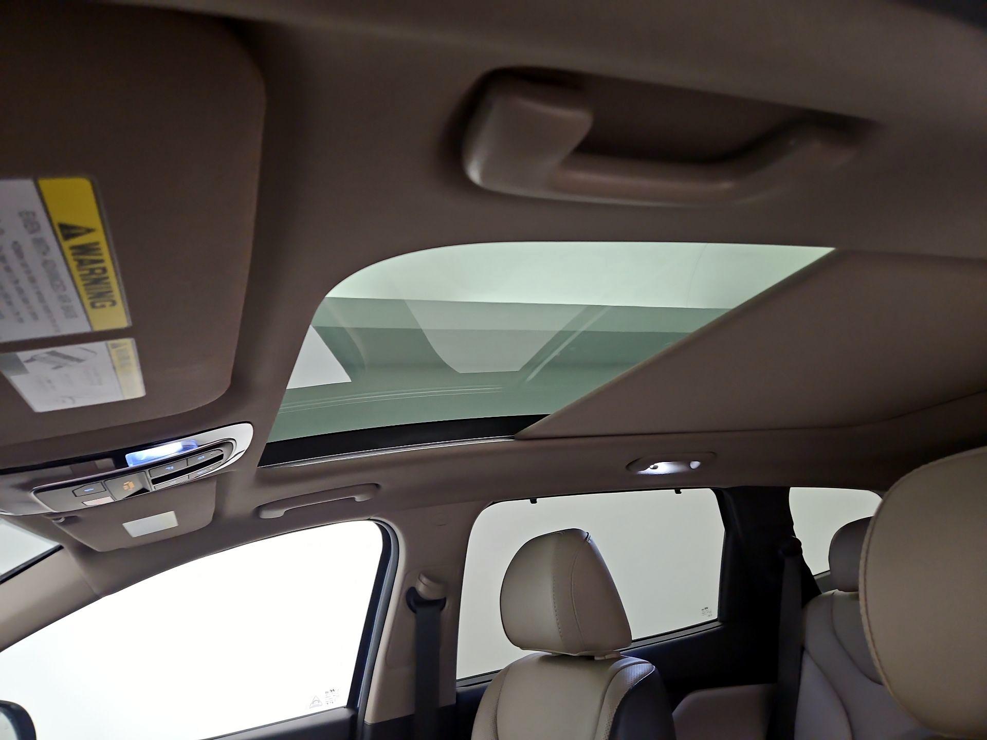 Thumbnail: 2023 Hyundai Santa Fe - 18