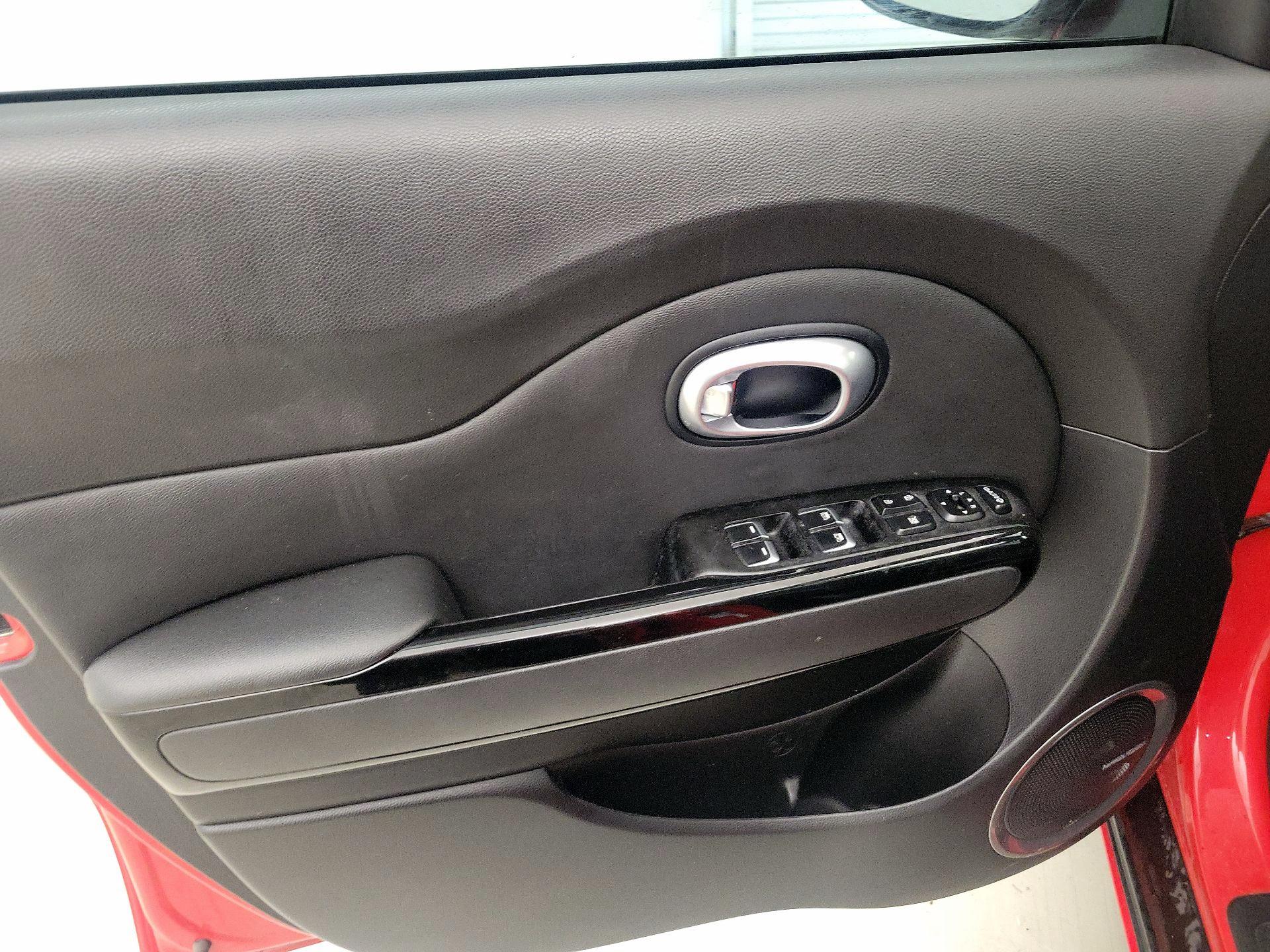 Thumbnail: 2018 Kia Soul - 12