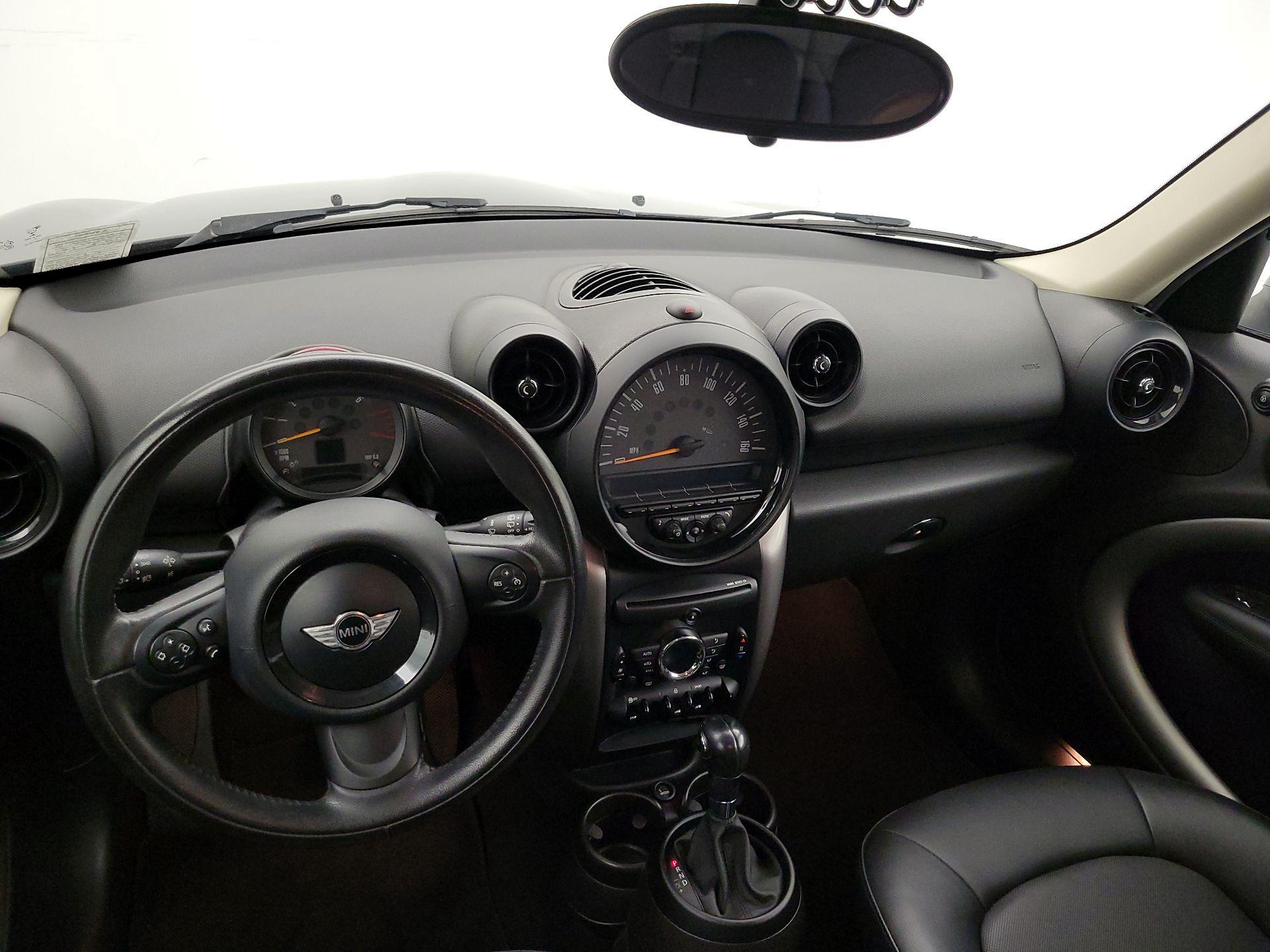 Thumbnail: 2015 MINI Cooper Countryman - 9