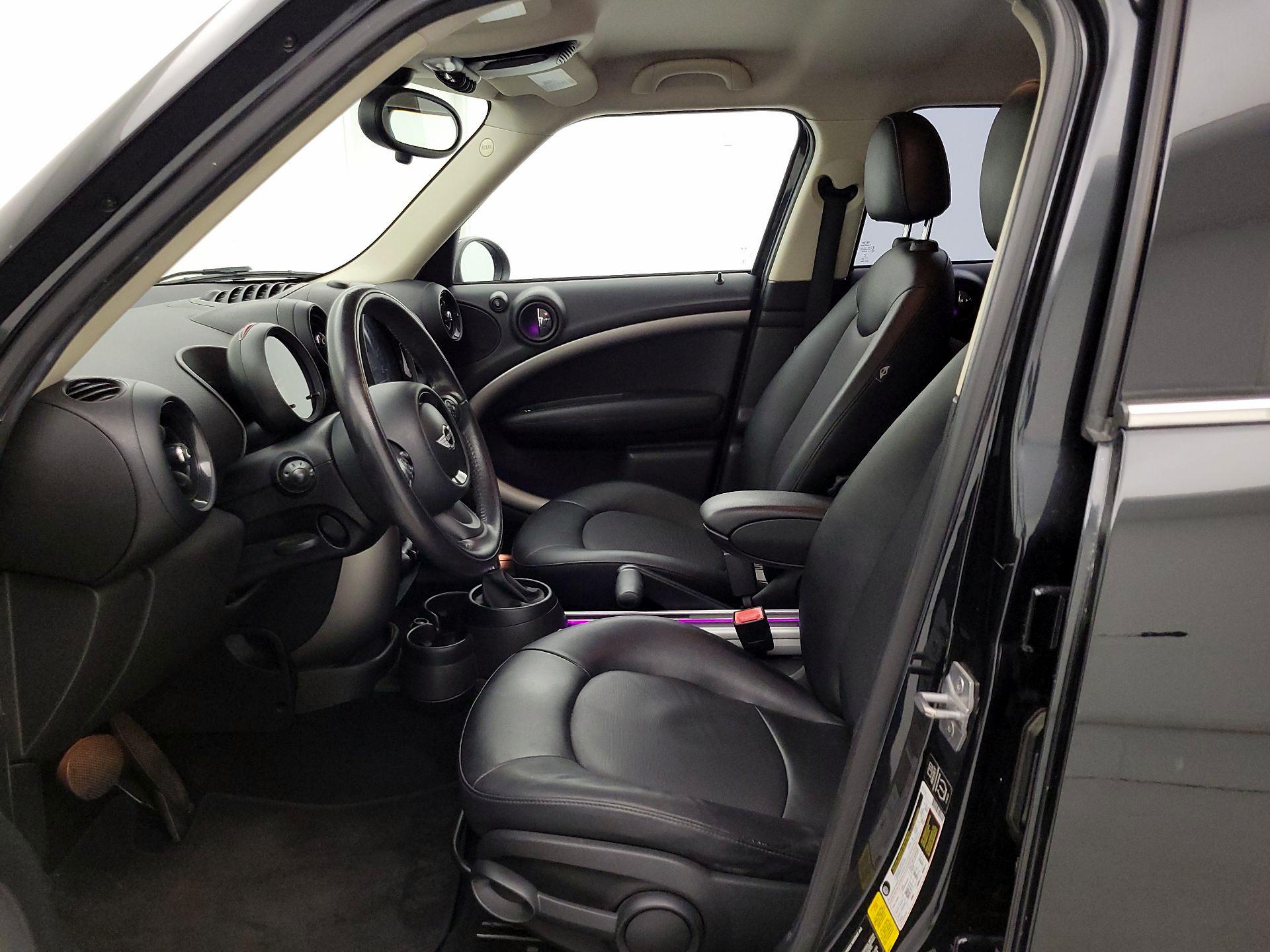 Thumbnail: 2015 MINI Cooper Countryman - 11
