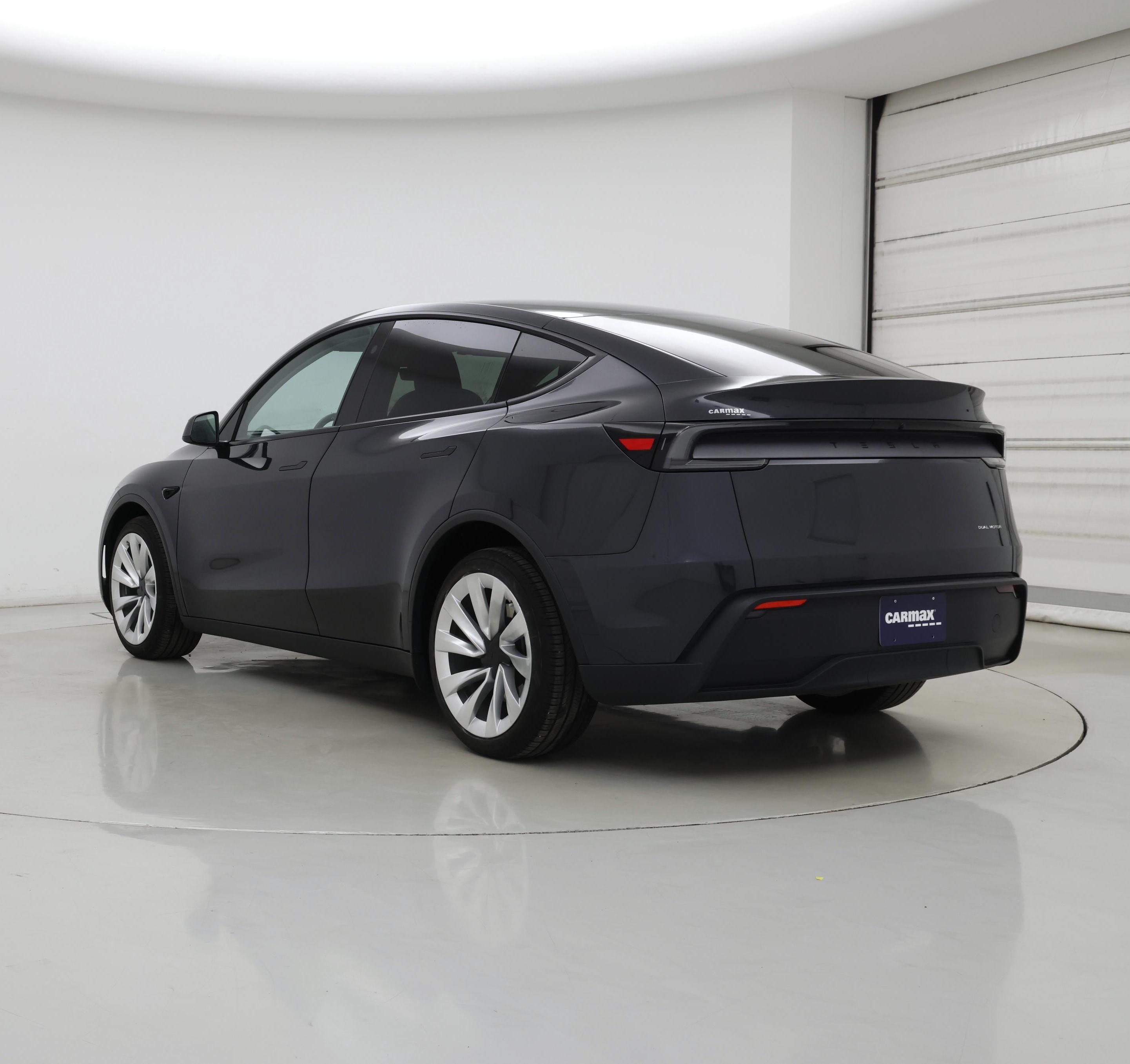Thumbnail: 2026 Tesla Model Y - 2