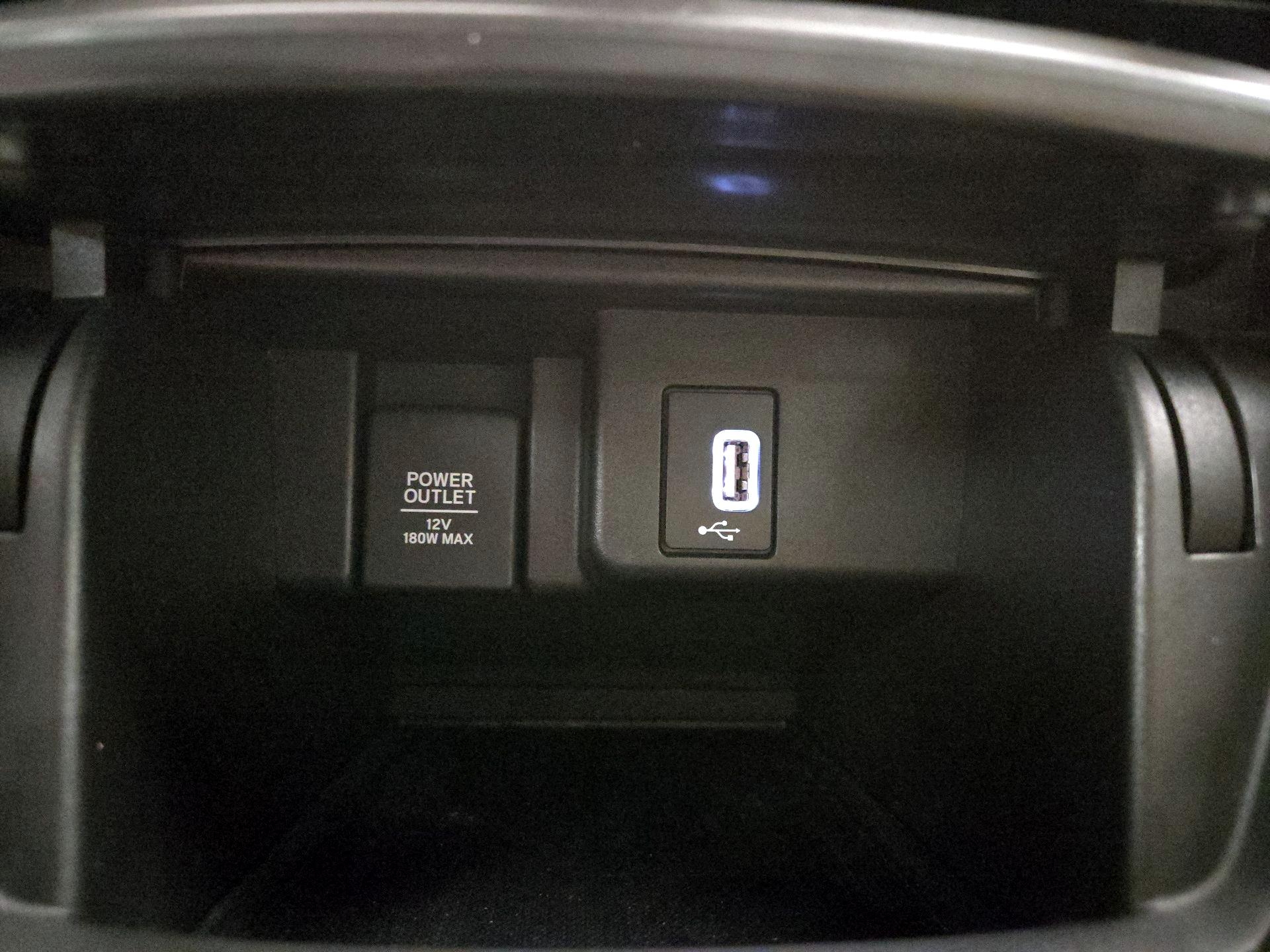 Thumbnail: 2018 Honda Accord - 18