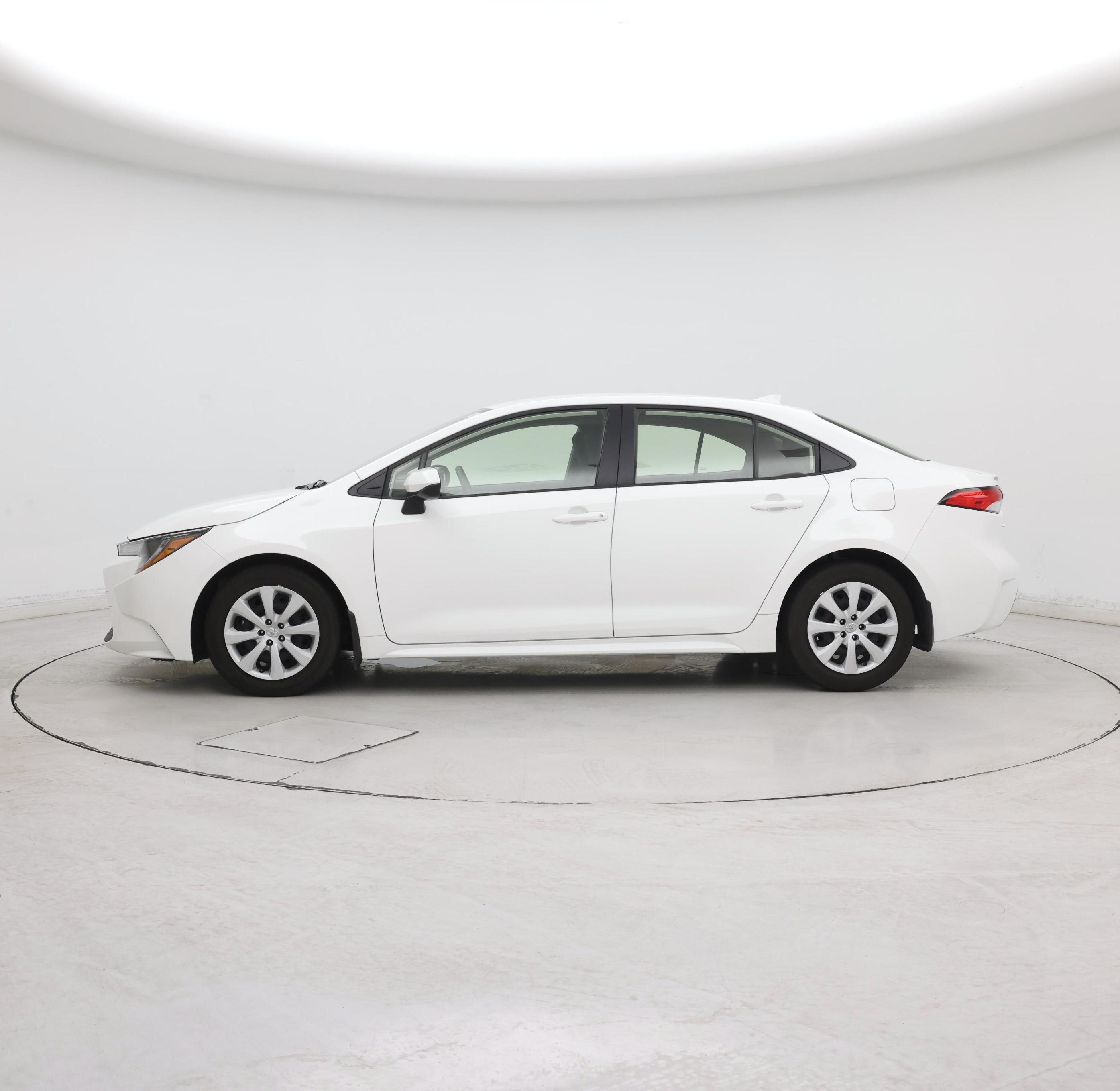 Thumbnail: 2022 Toyota Corolla - 3