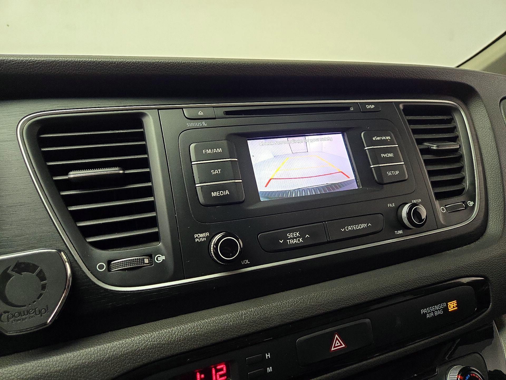 Thumbnail: 2015 Kia Sedona - 14