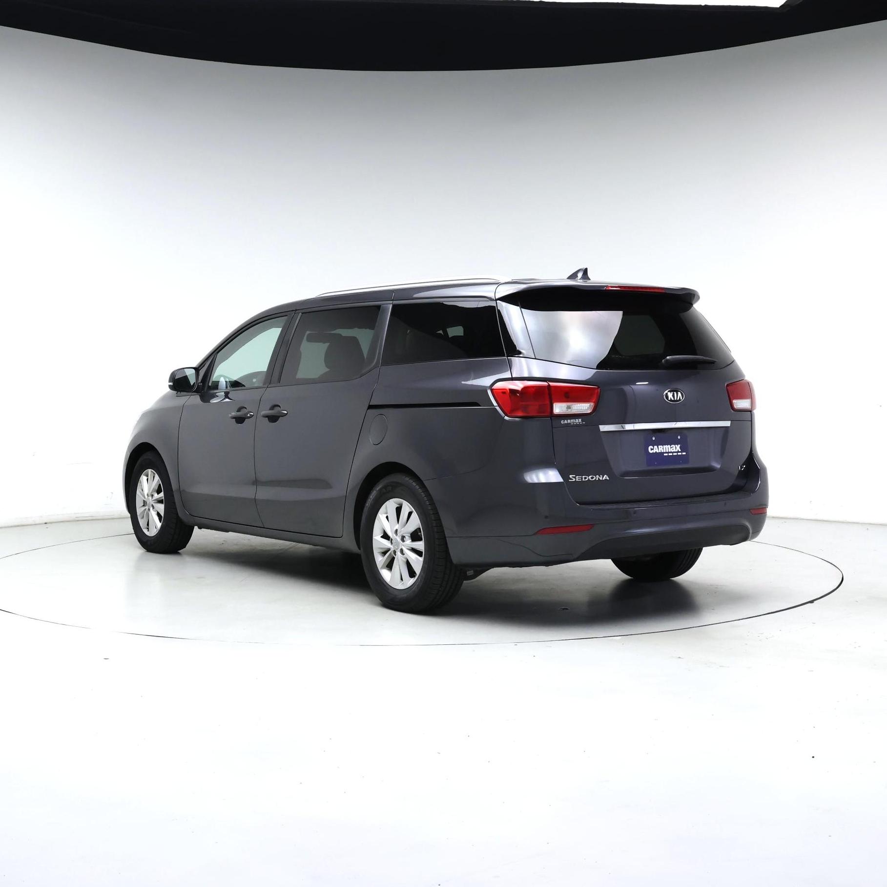 Thumbnail: 2015 Kia Sedona - 2