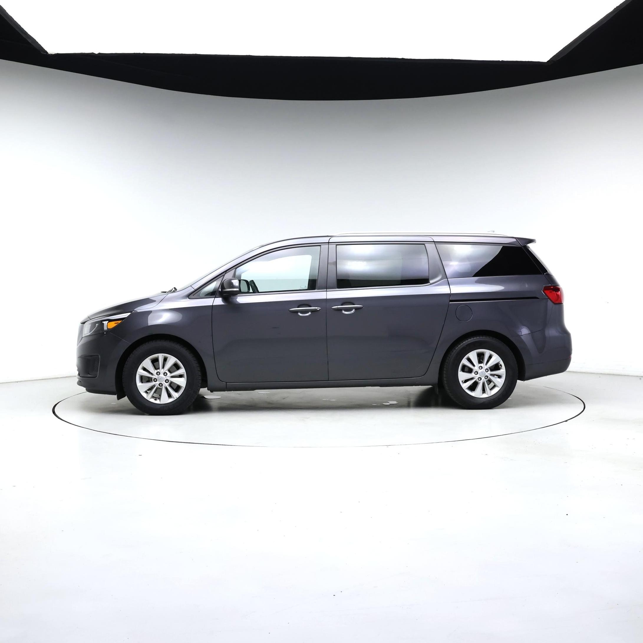 Thumbnail: 2015 Kia Sedona - 3