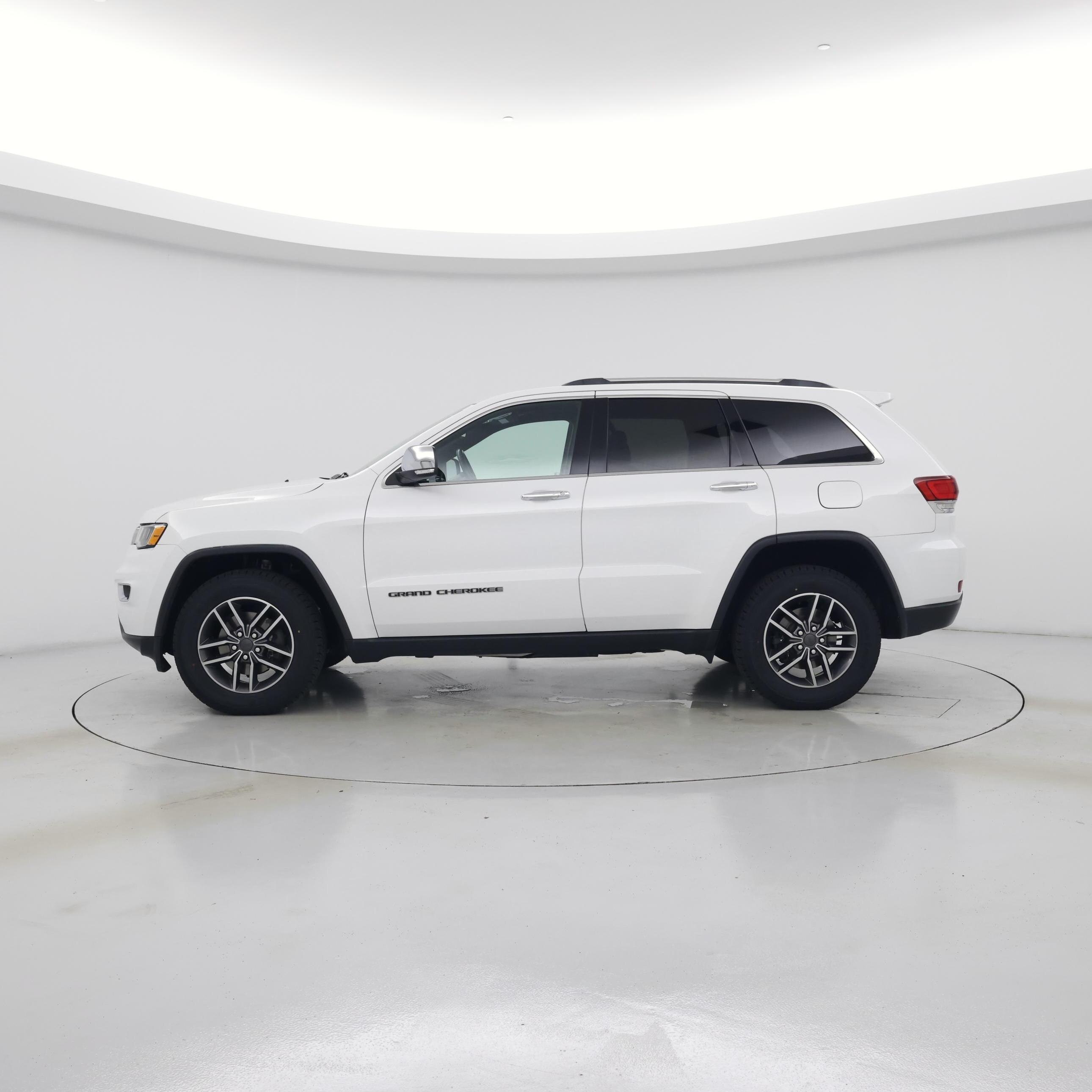 Thumbnail: 2020 Jeep Grand Cherokee - 3