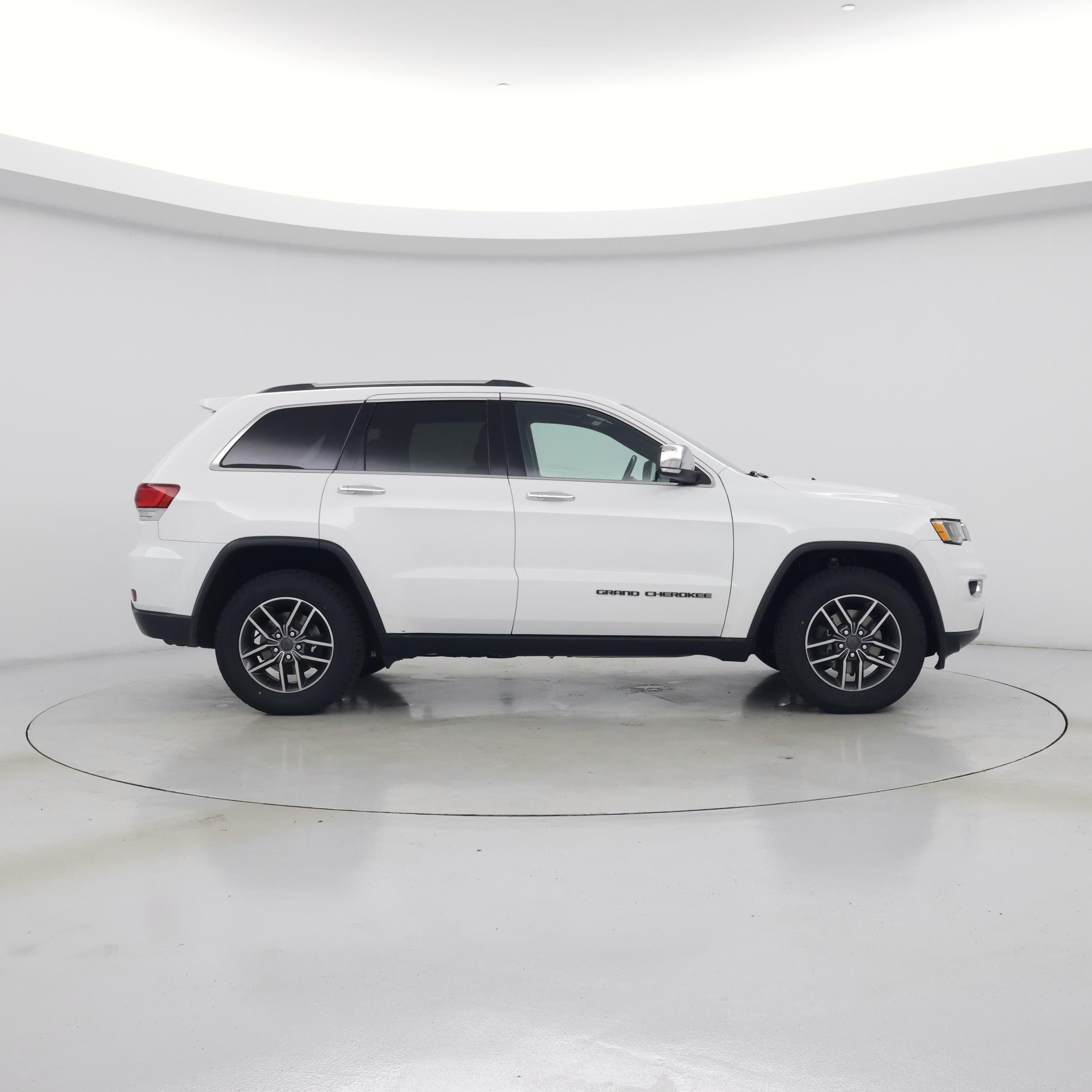 Thumbnail: 2020 Jeep Grand Cherokee - 7