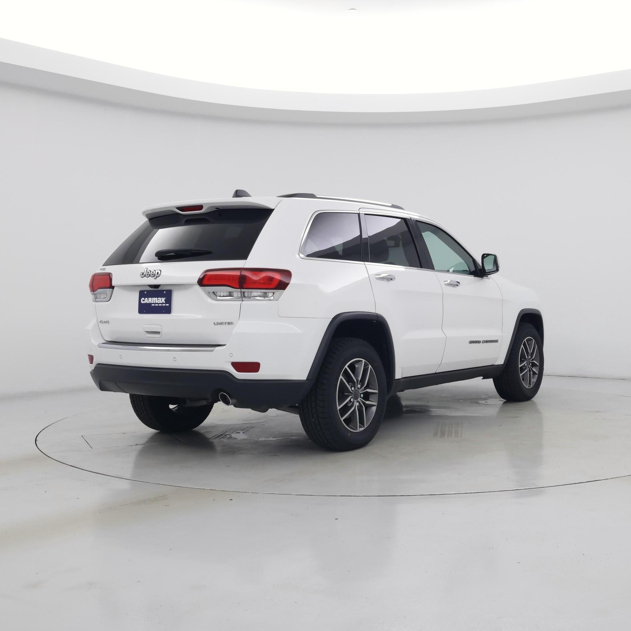 Thumbnail: 2020 Jeep Grand Cherokee - 8