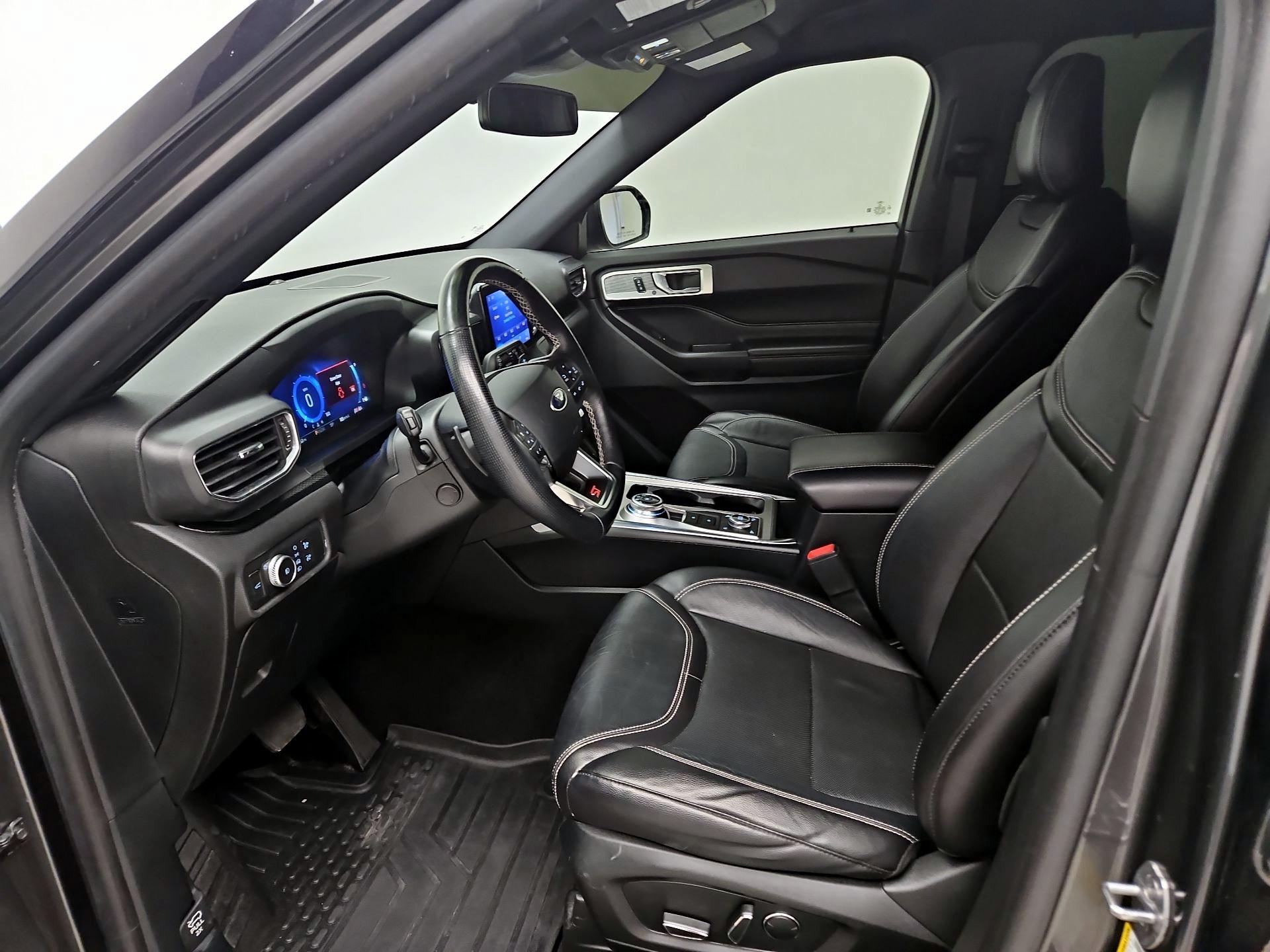 Thumbnail: 2020 Ford Explorer - 11