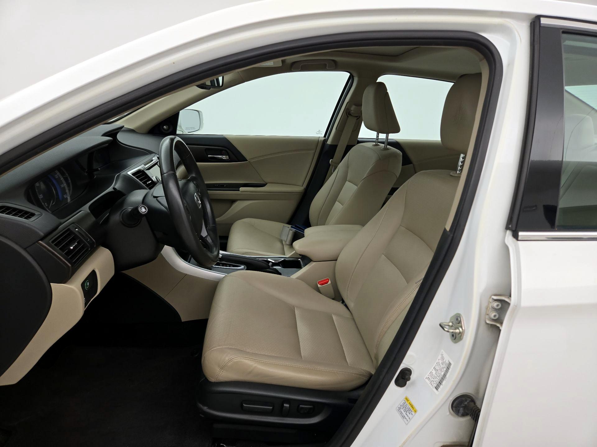 Thumbnail: 2014 Honda Accord - 11