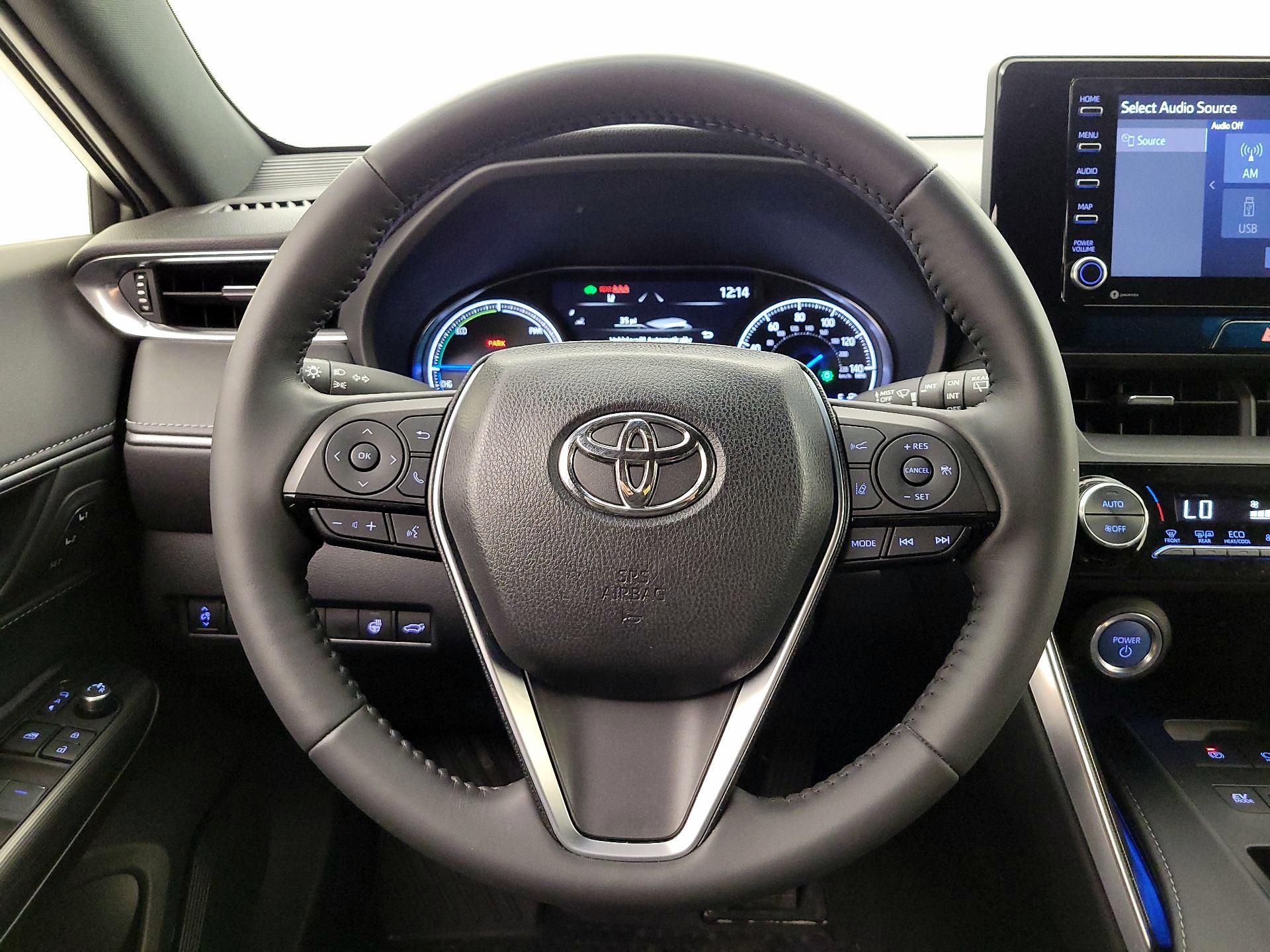 Thumbnail: 2021 Toyota Venza - 10