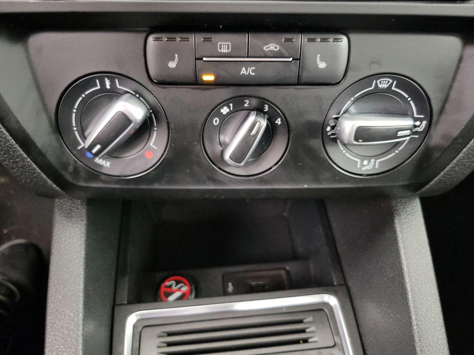 2017 Volkswagen Jetta S - Photo 17