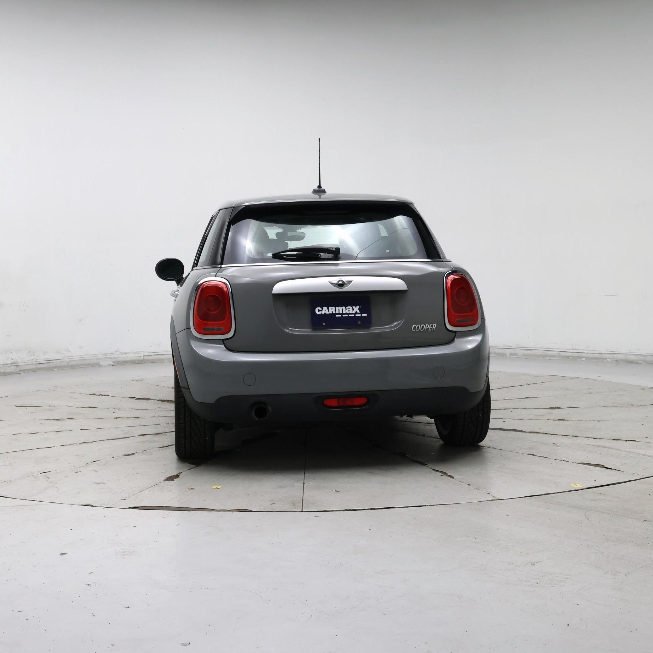 Thumbnail: 2015 MINI Cooper Hardtop - 6