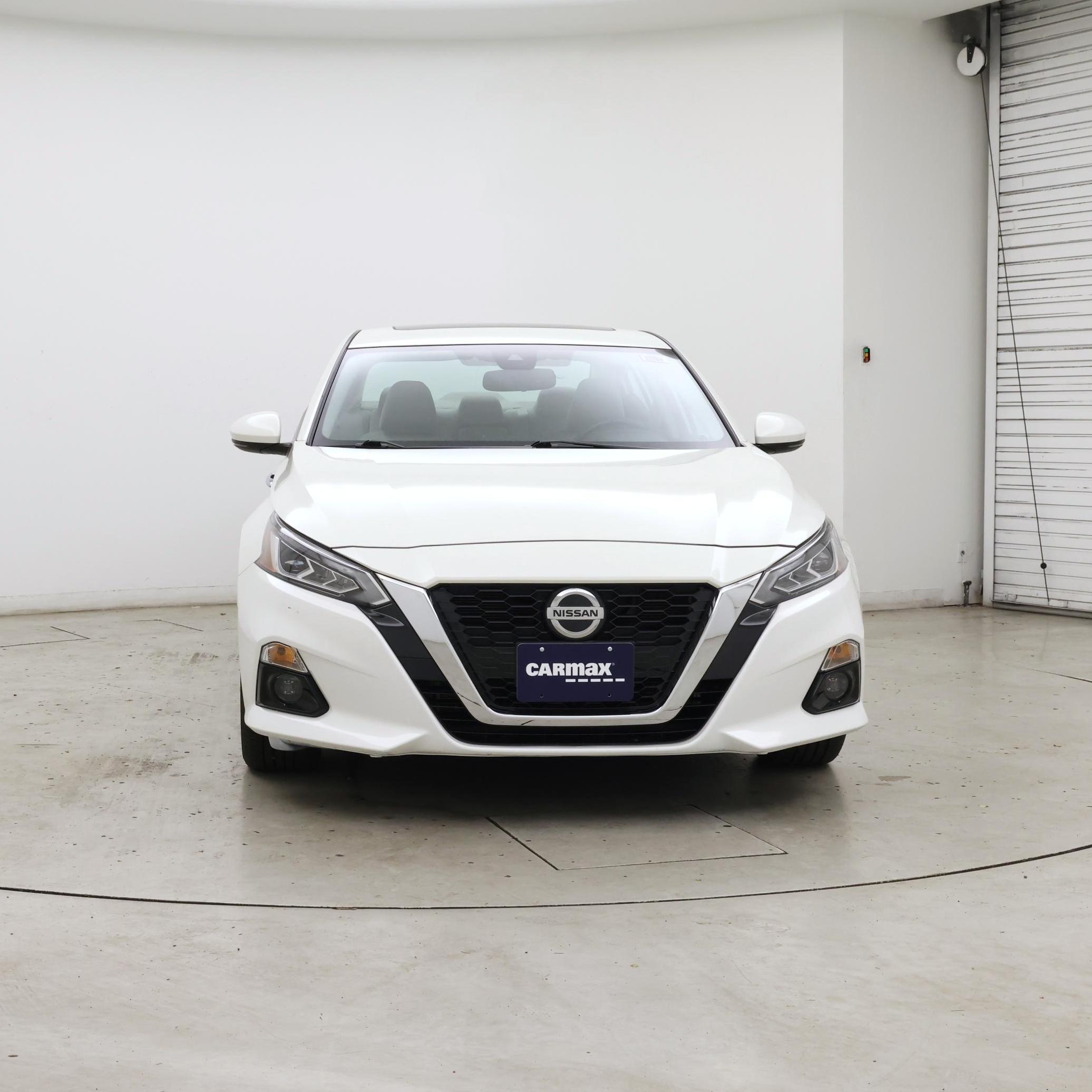 Thumbnail: 2019 Nissan Altima - 5