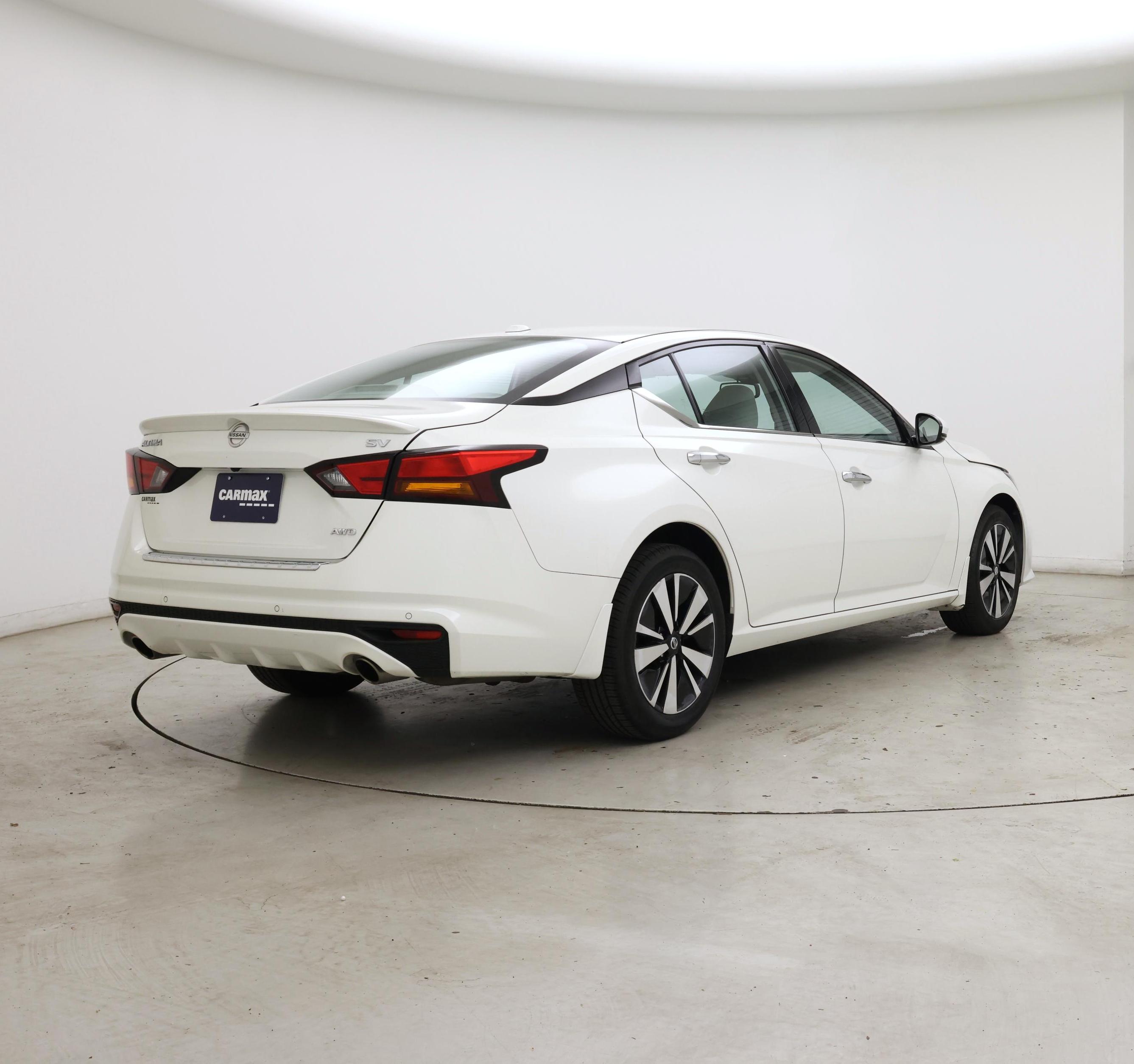 Thumbnail: 2019 Nissan Altima - 8