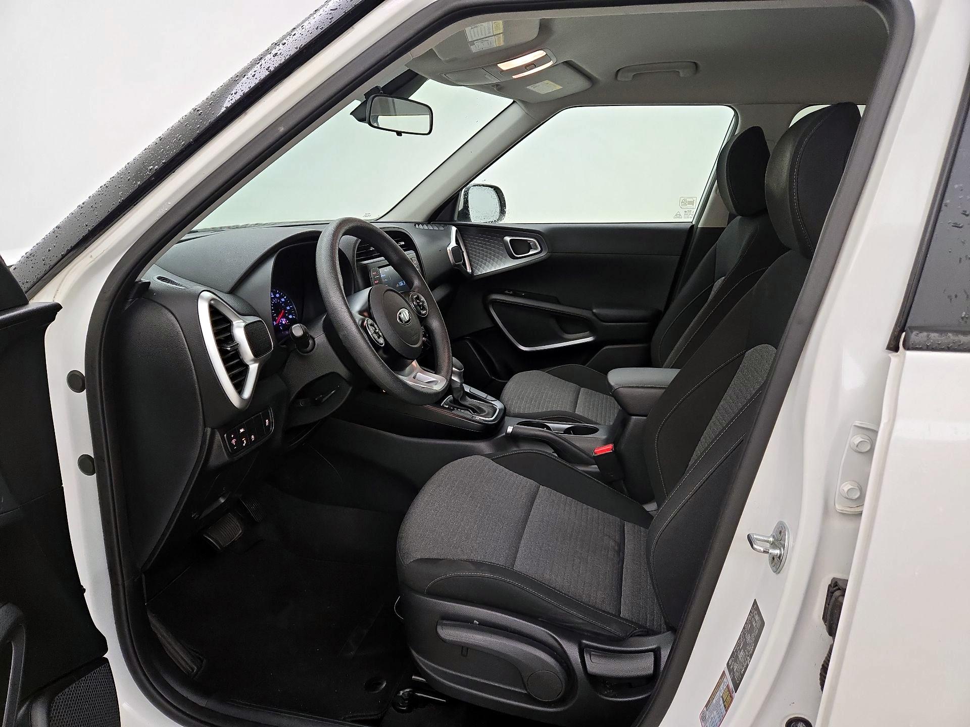 Thumbnail: 2020 Kia Soul - 11