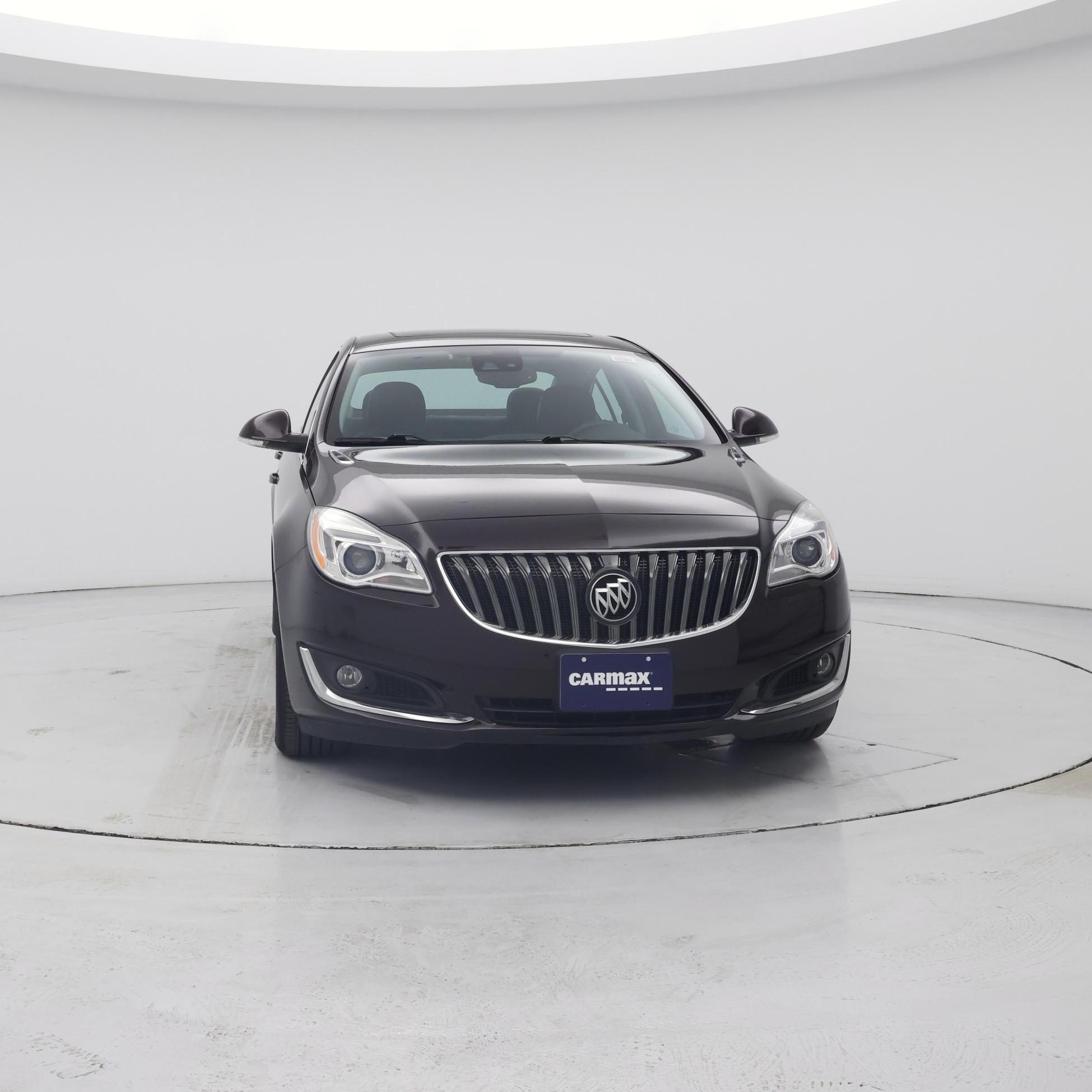 Thumbnail: 2017 Buick Regal - 5