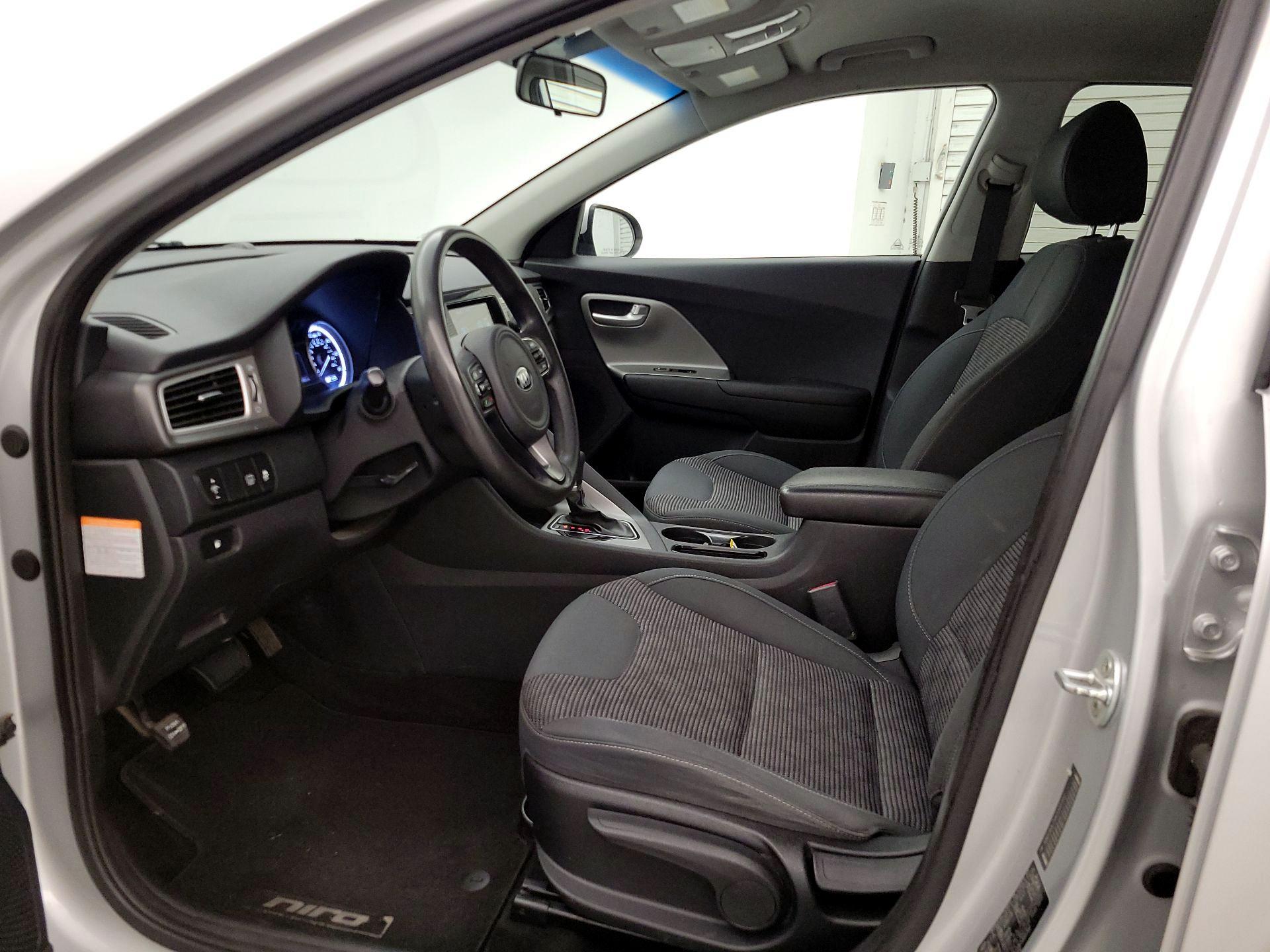 Thumbnail: 2019 Kia Niro - 11