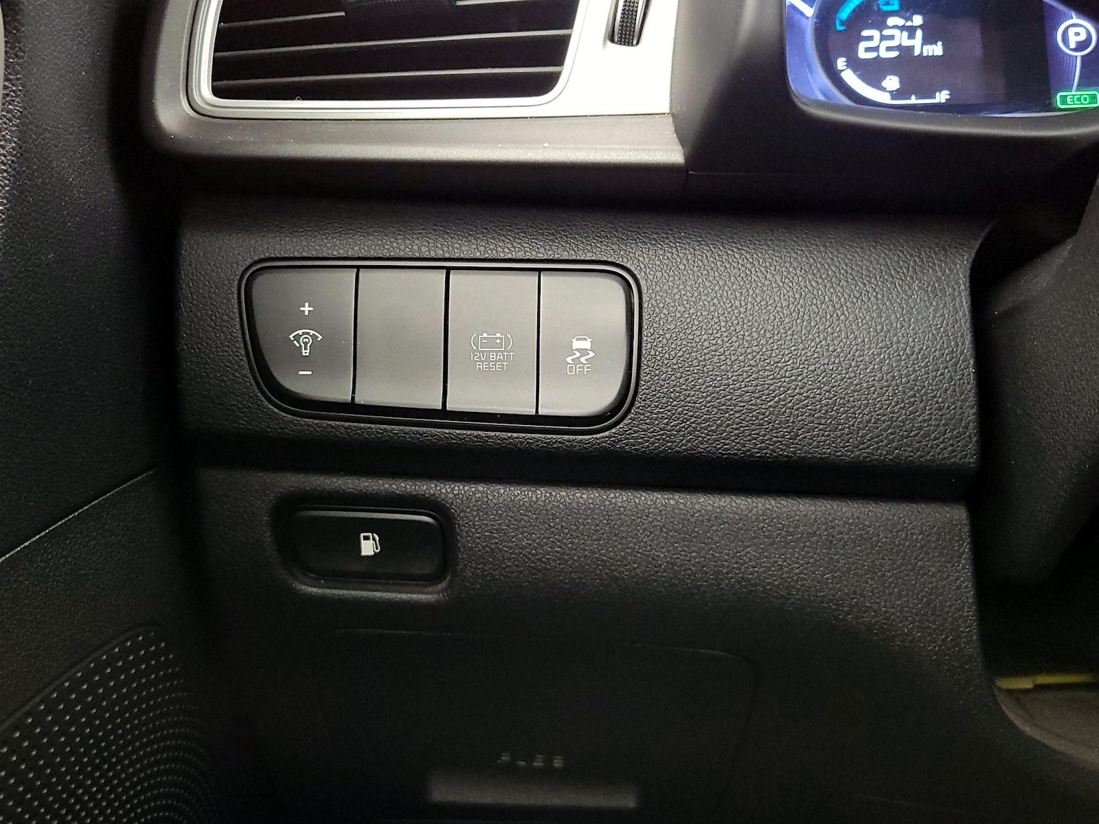 2019 Kia Niro LX - Photo 14
