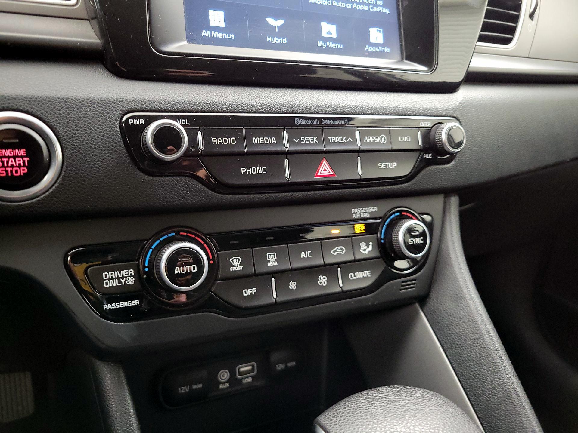 Thumbnail: 2019 Kia Niro - 16