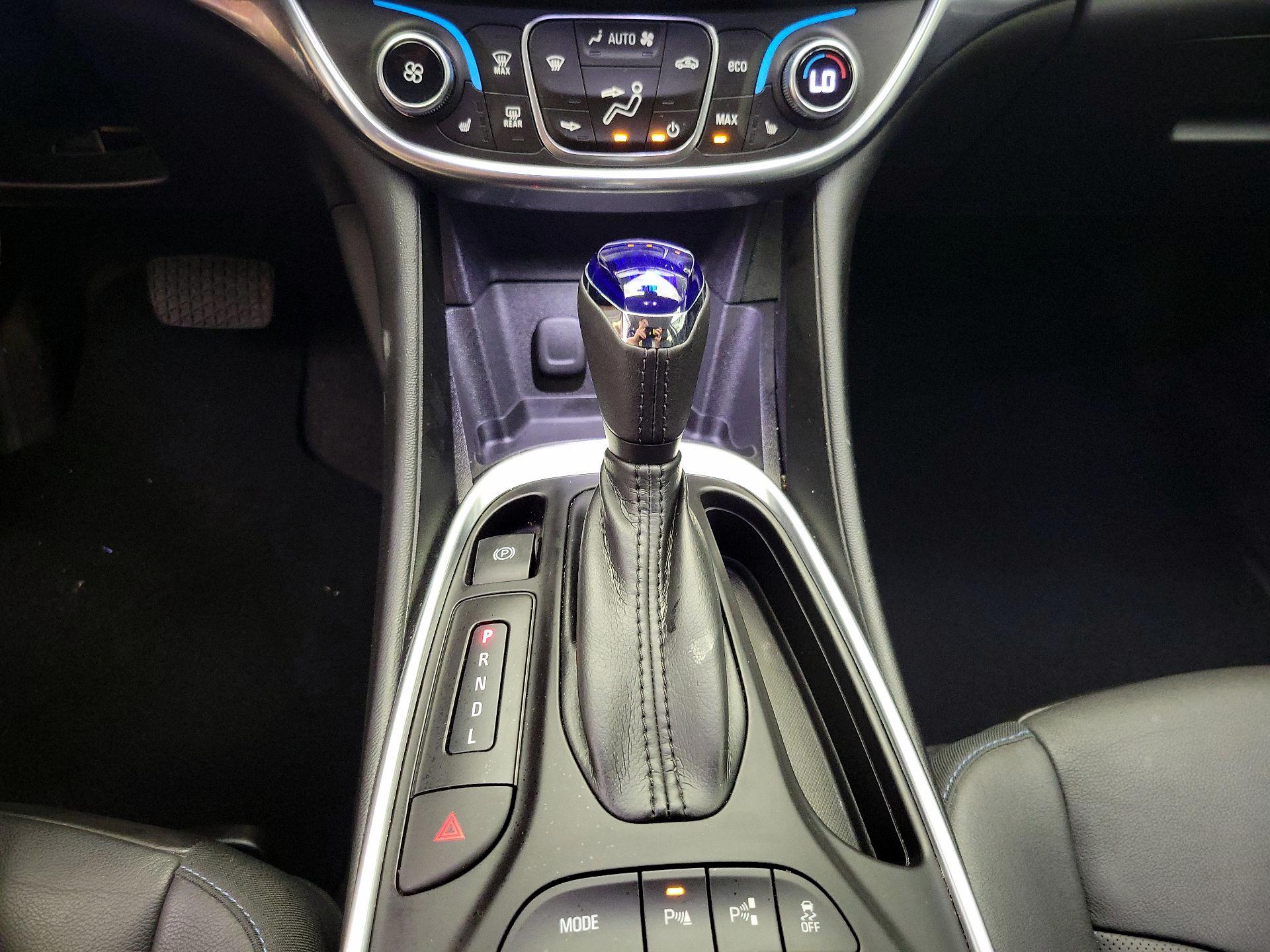 Thumbnail: 2017 Chevrolet Volt - 18
