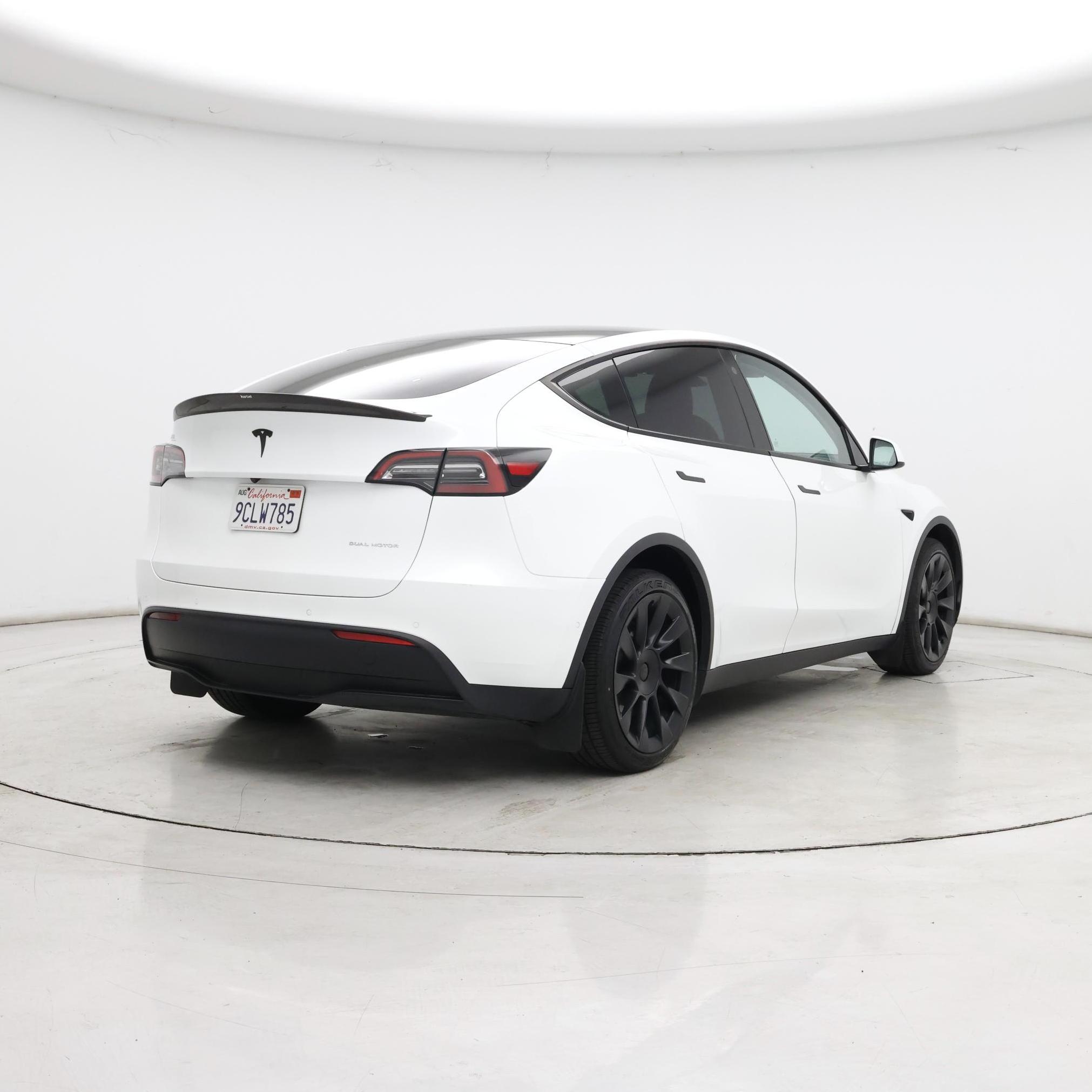 Thumbnail: 2022 Tesla Model Y - 8