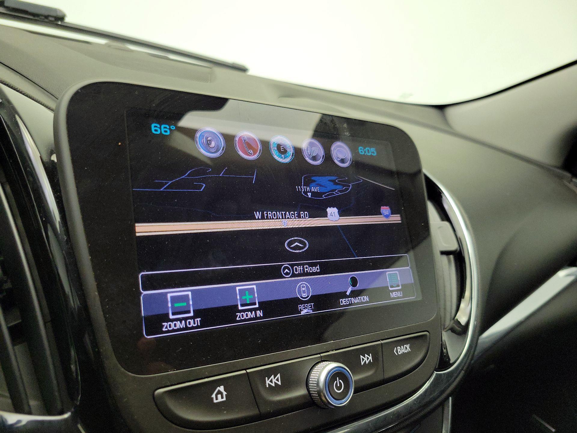 Thumbnail: 2017 Chevrolet Volt - 14