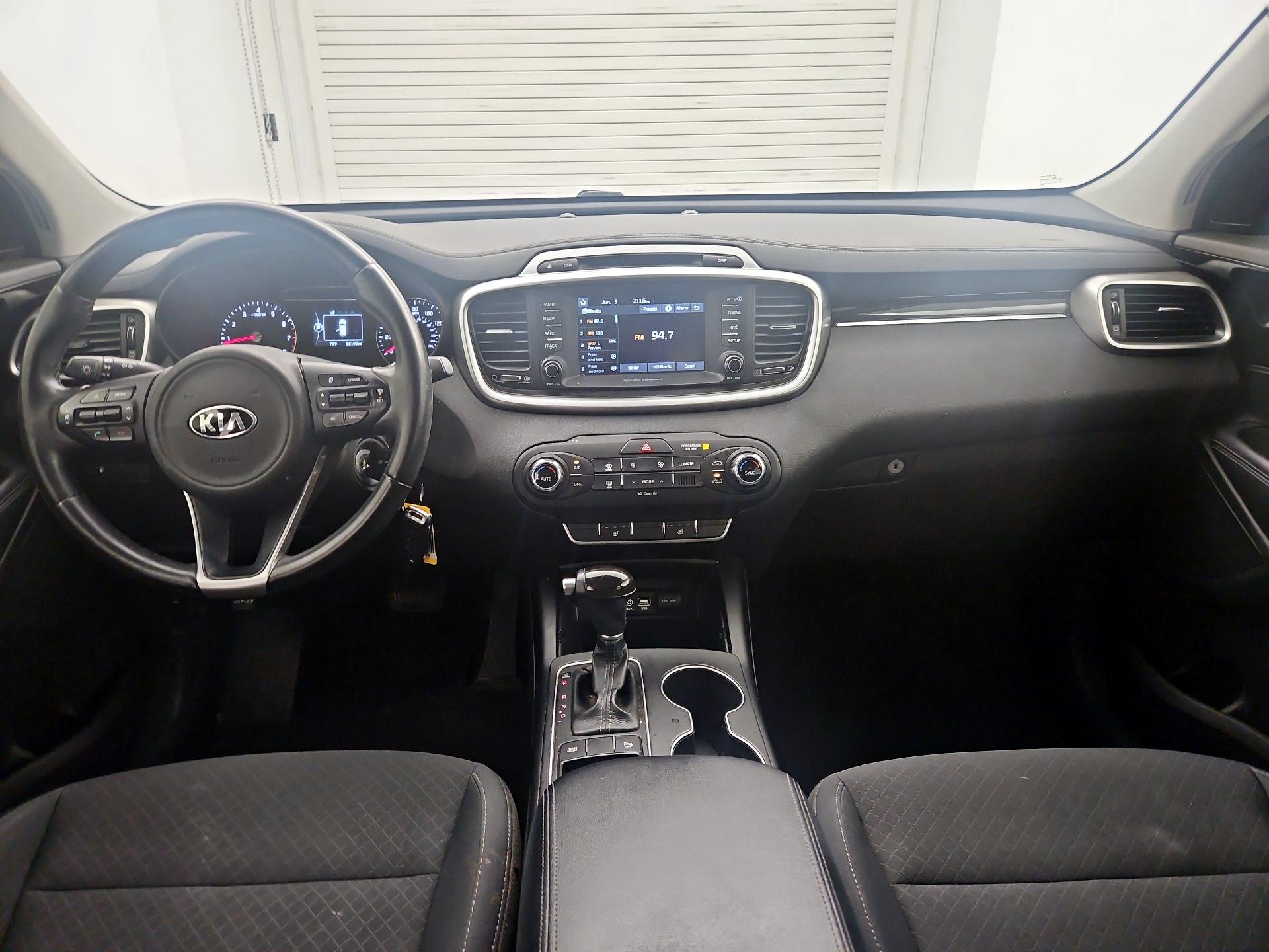 Thumbnail: 2018 Kia Sorento - 9