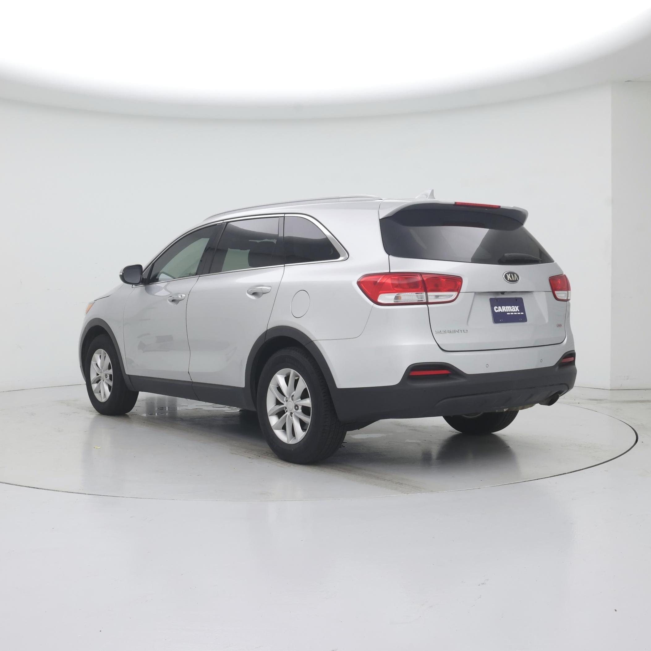 Thumbnail: 2018 Kia Sorento - 2