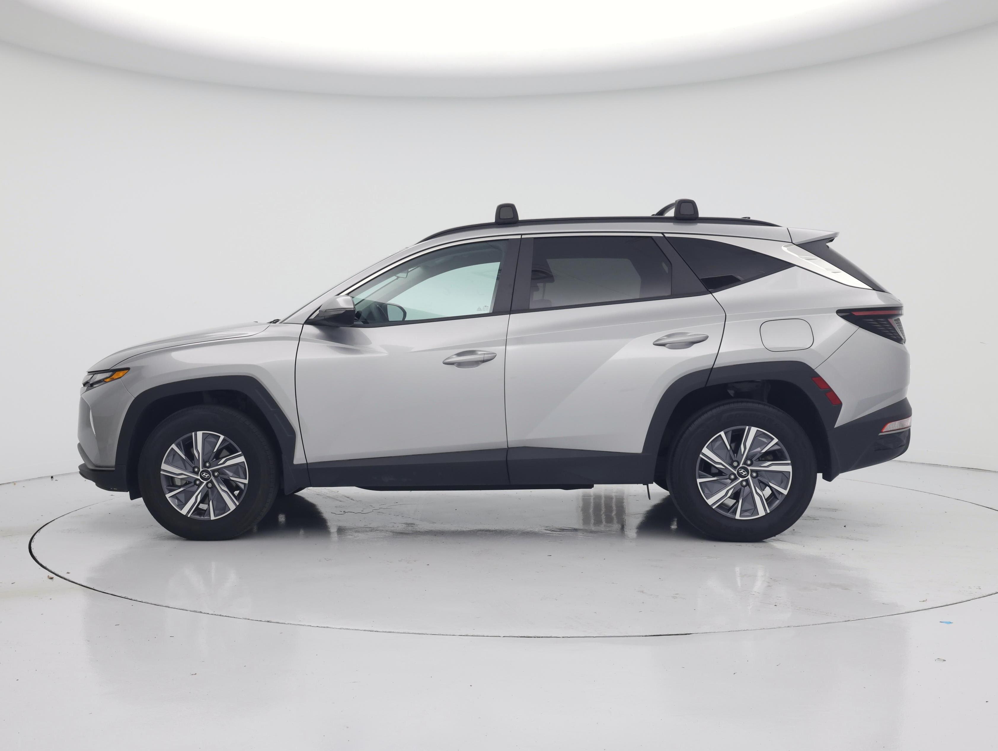 Thumbnail: 2023 Hyundai Tucson - 3