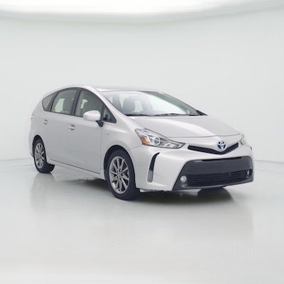 2016 Toyota Prius v Five