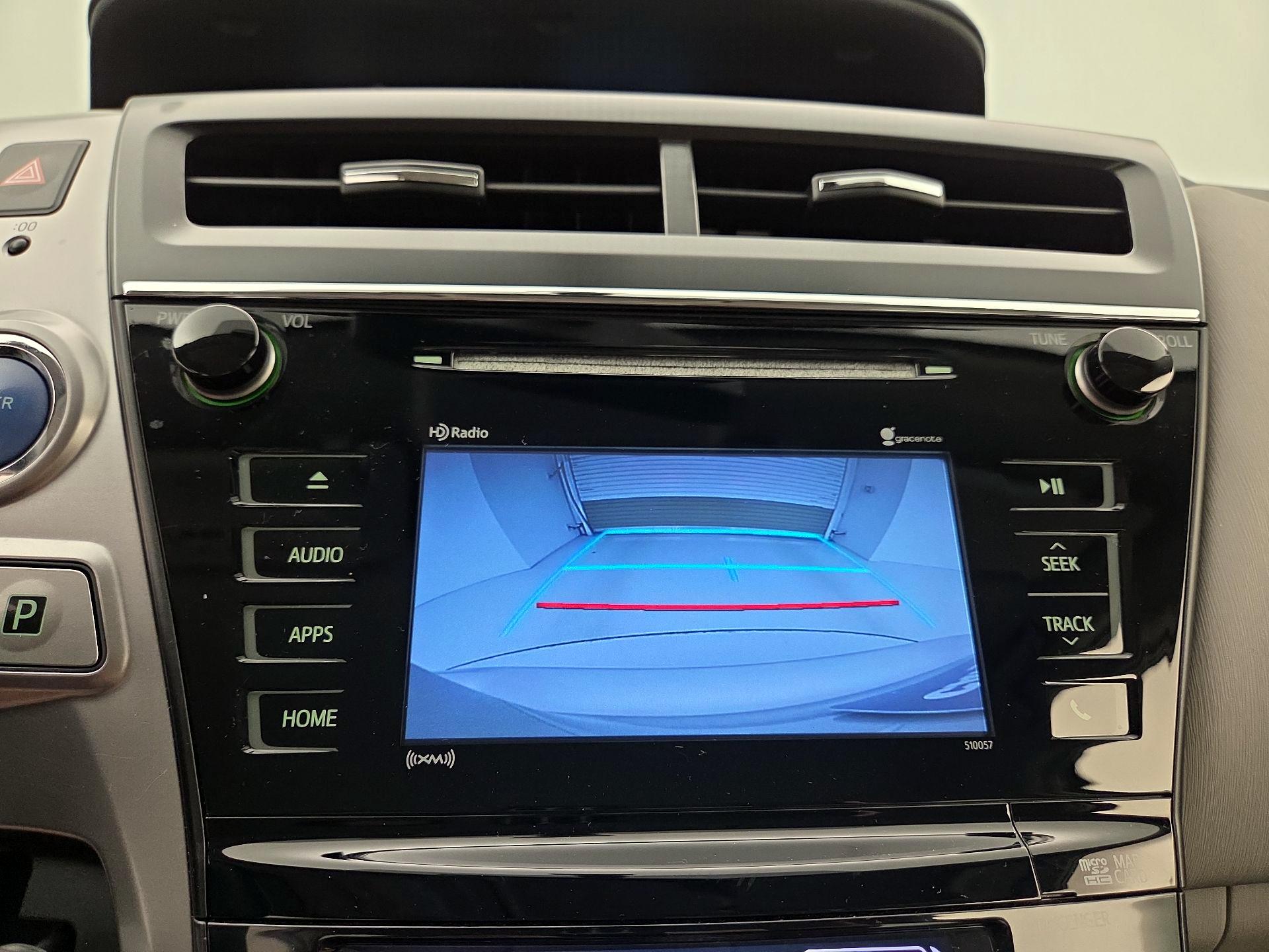 Thumbnail: 2016 Toyota Prius v - 14