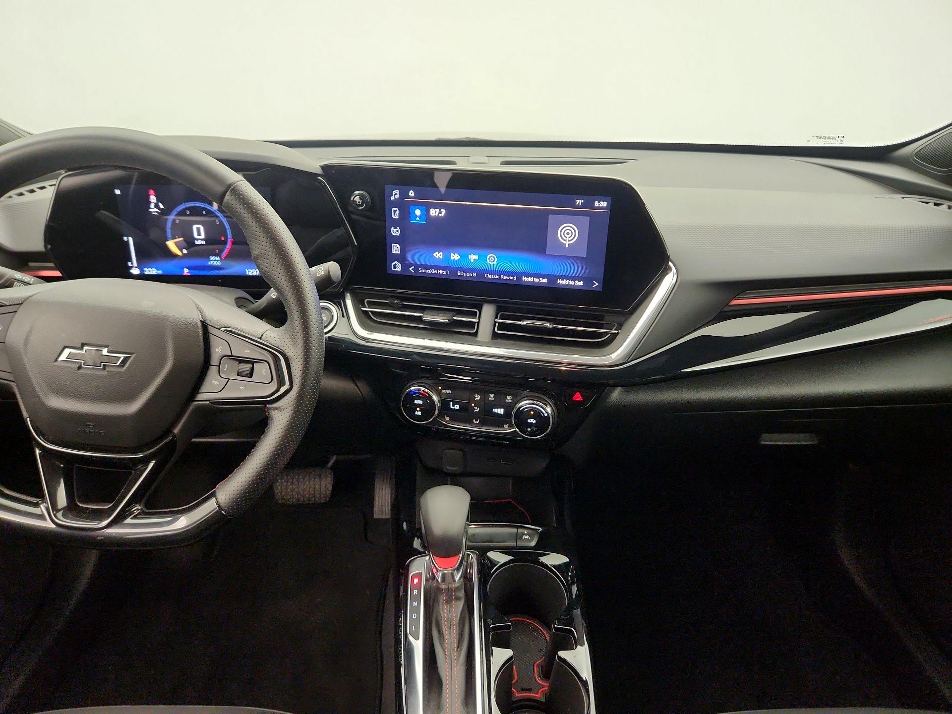 Thumbnail: 2025 Chevrolet Trax - 9