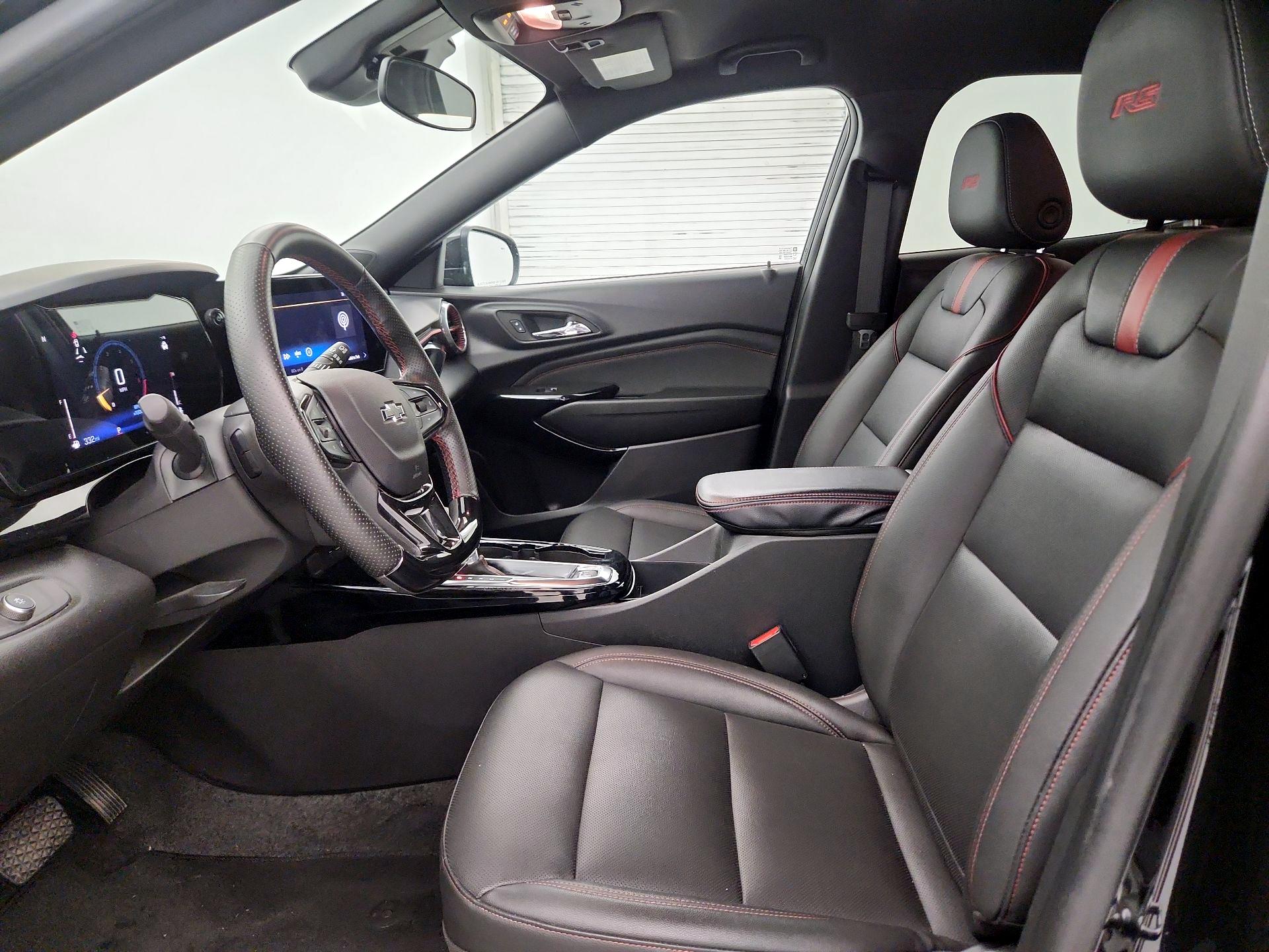 Thumbnail: 2025 Chevrolet Trax - 11