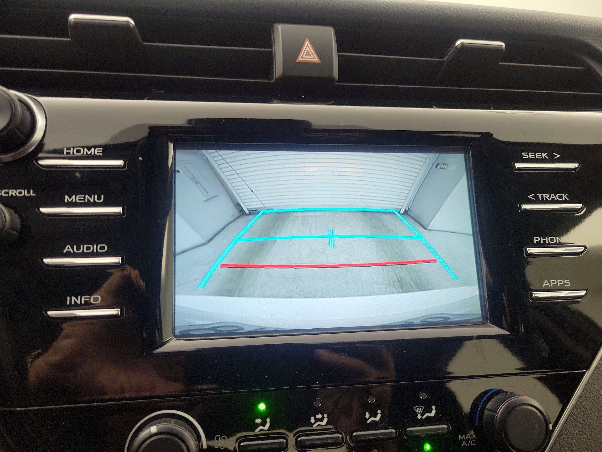 Thumbnail: 2018 Toyota Camry - 14