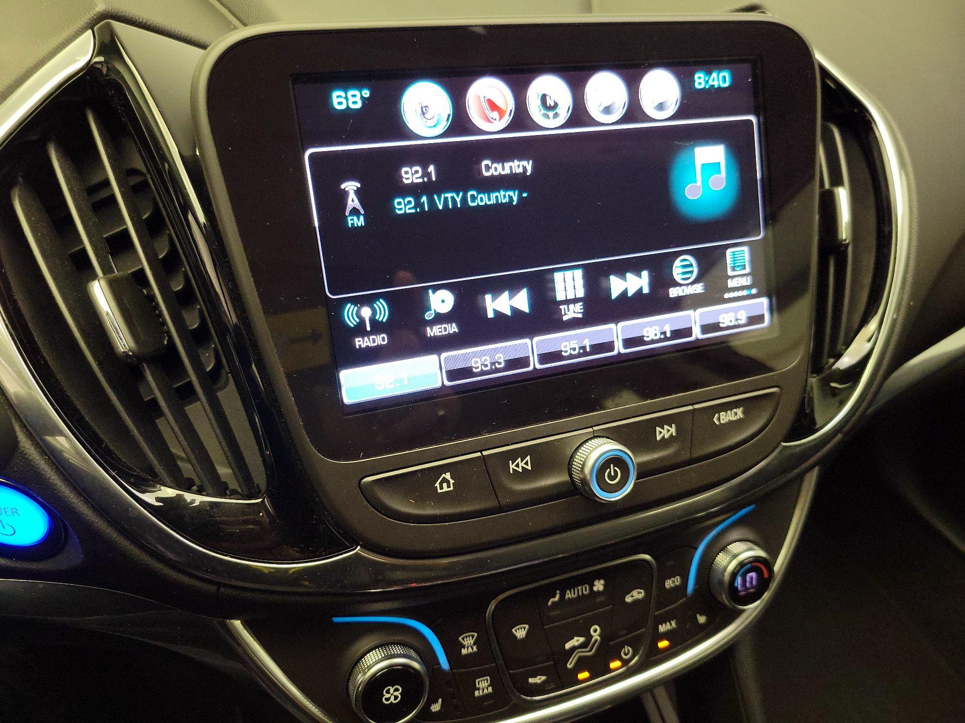 Thumbnail: 2017 Chevrolet Volt - 15
