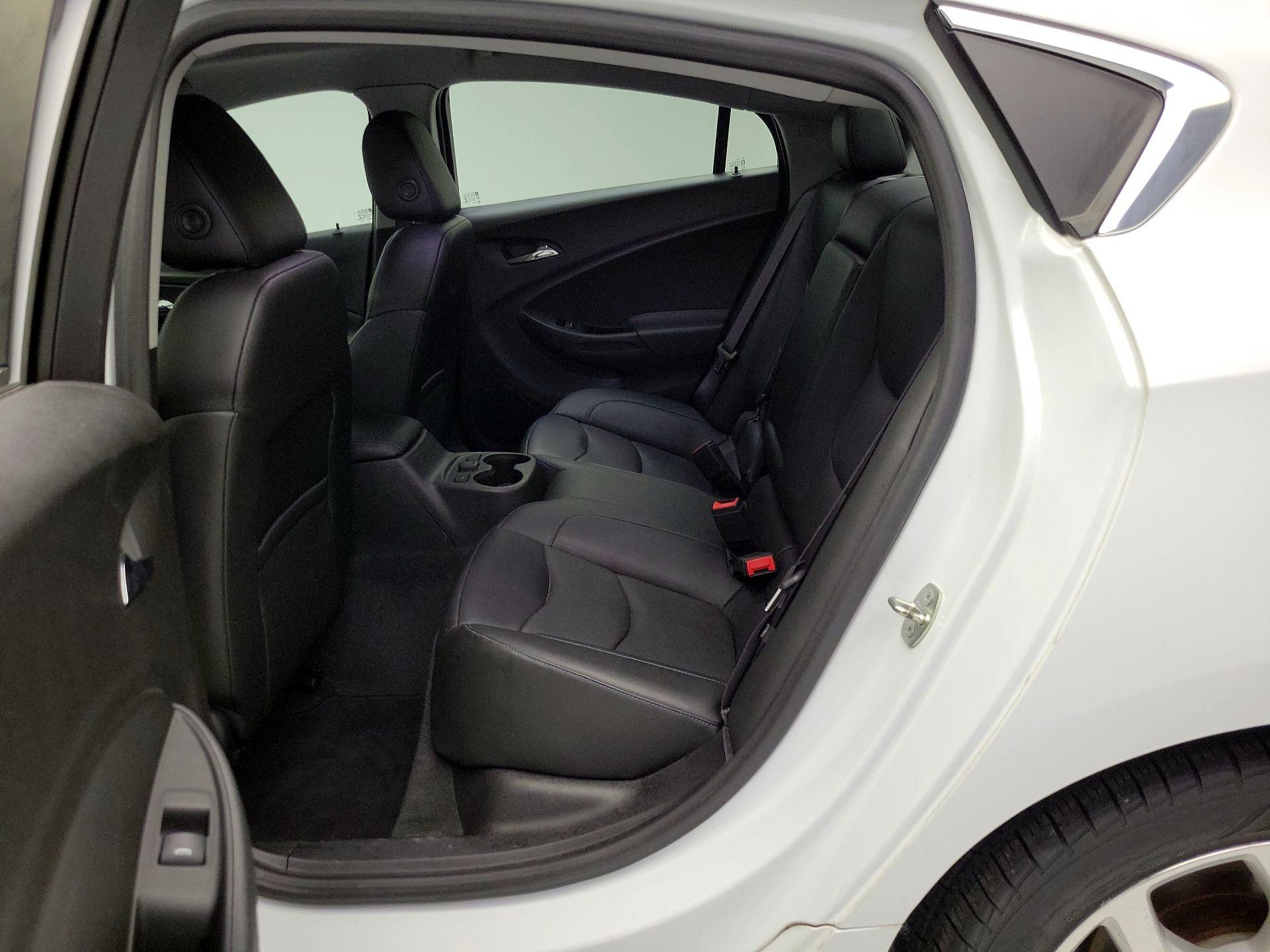 Thumbnail: 2017 Chevrolet Volt - 19