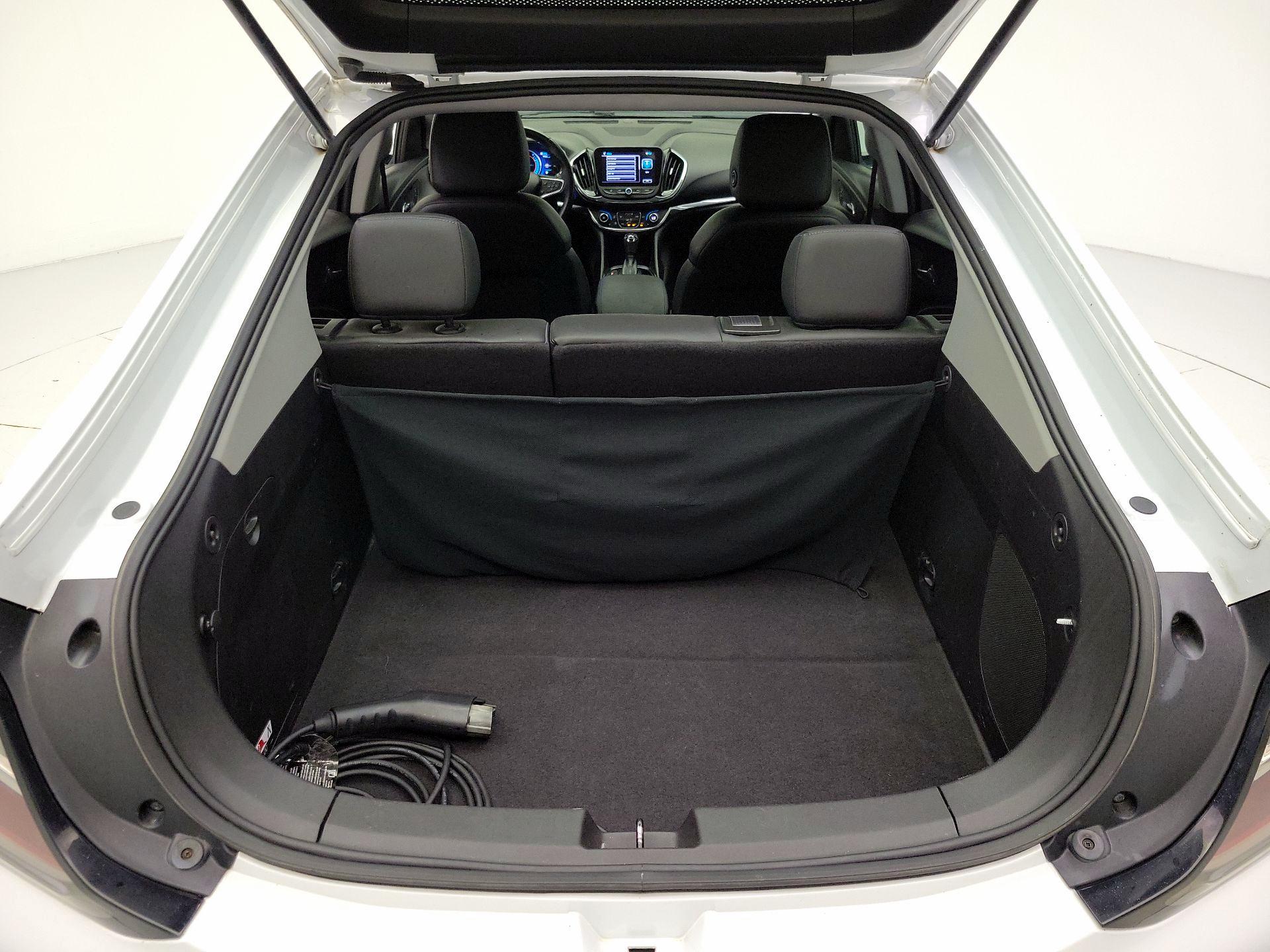Thumbnail: 2017 Chevrolet Volt - 20