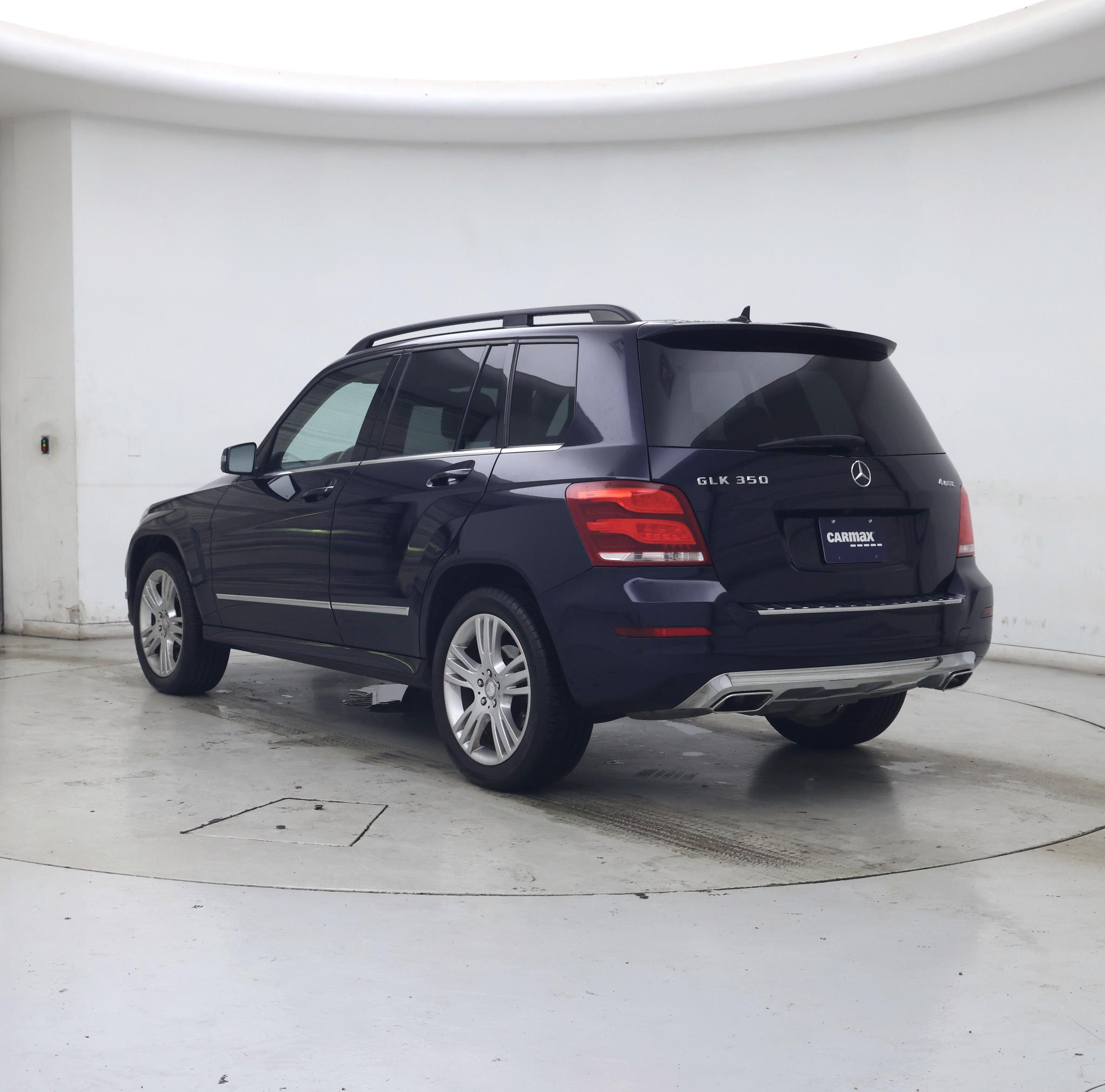 Thumbnail: 2015 Mercedes-Benz GLK - 2