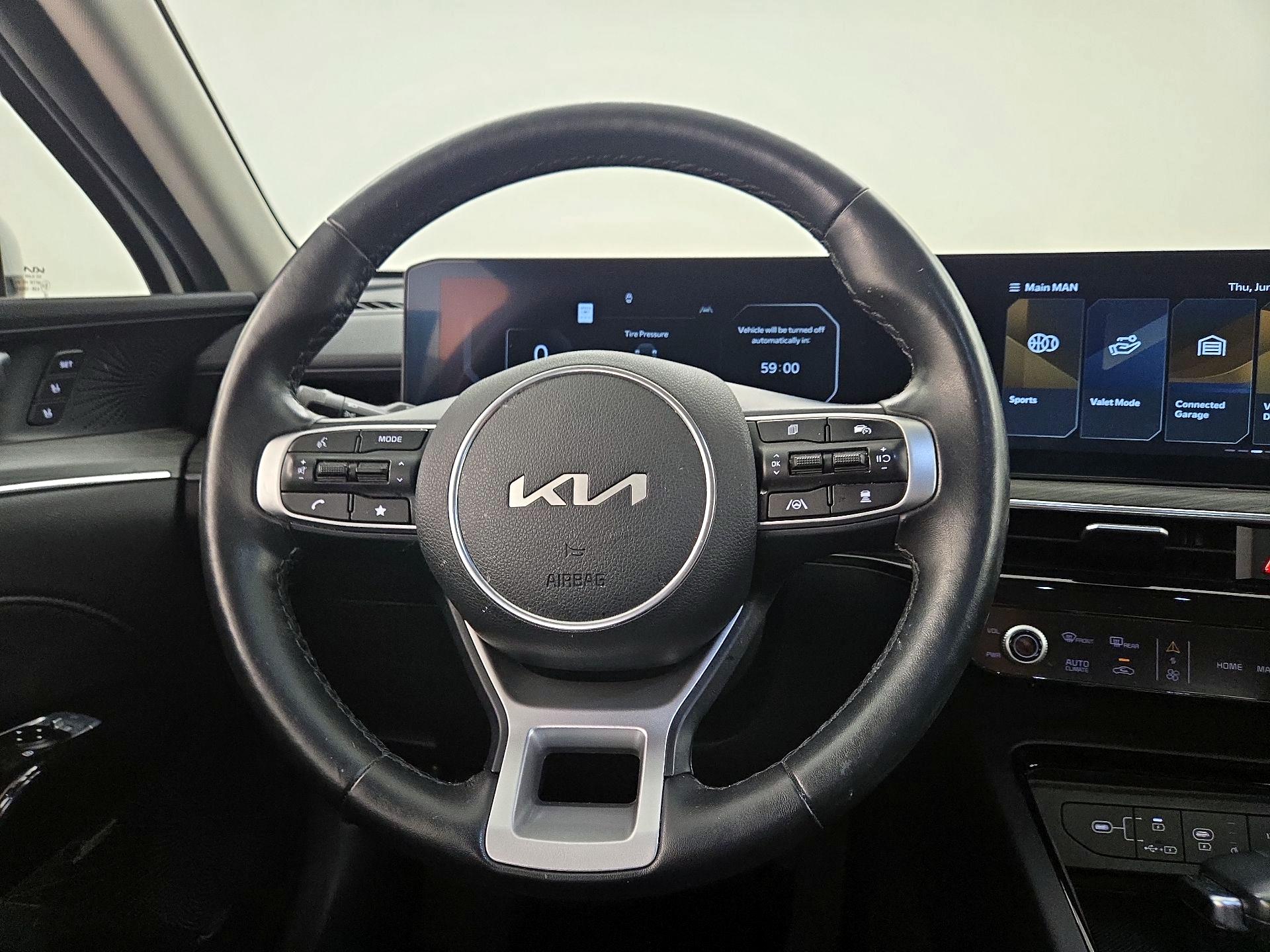 Thumbnail: 2025 Kia K5 - 10