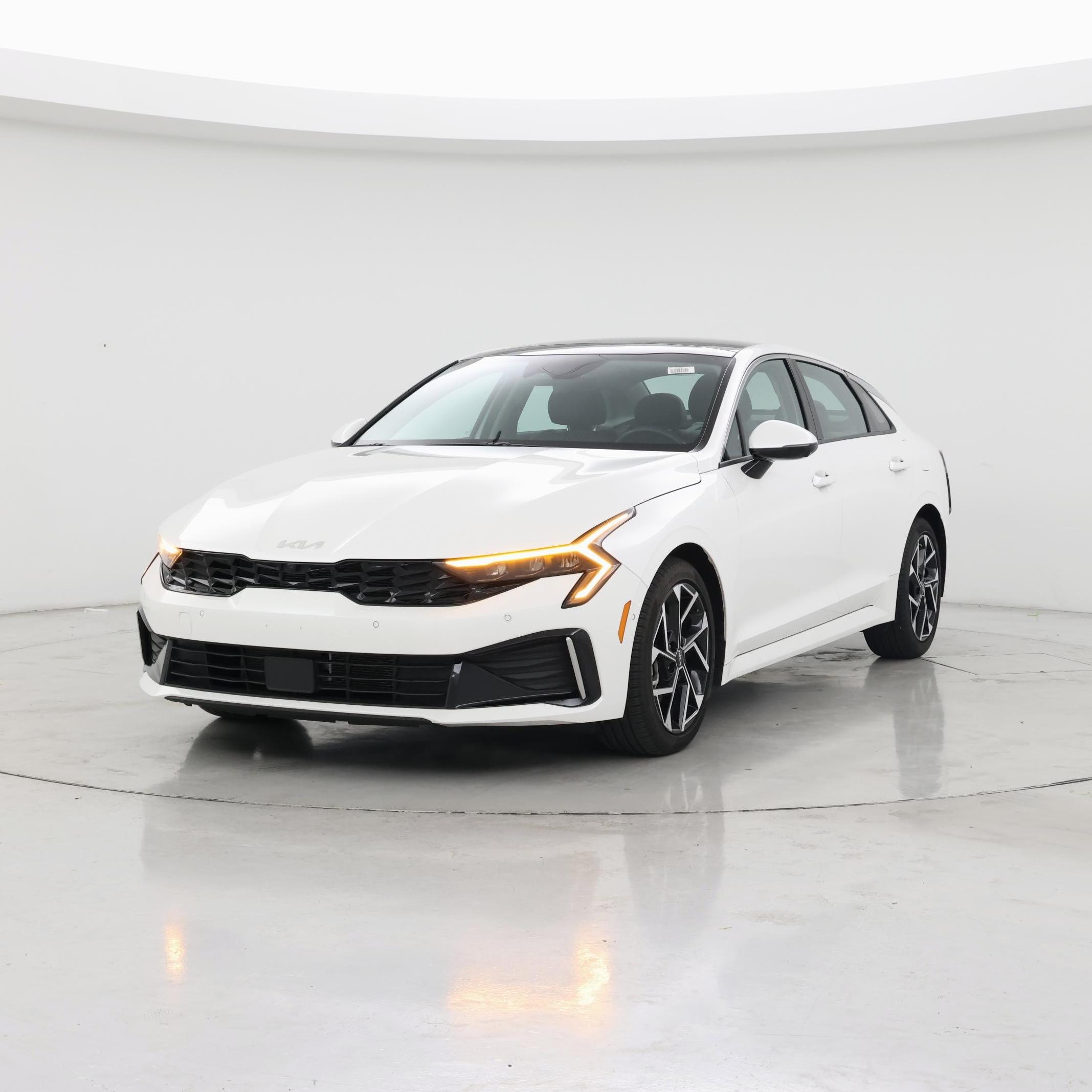 Thumbnail: 2025 Kia K5 - 4